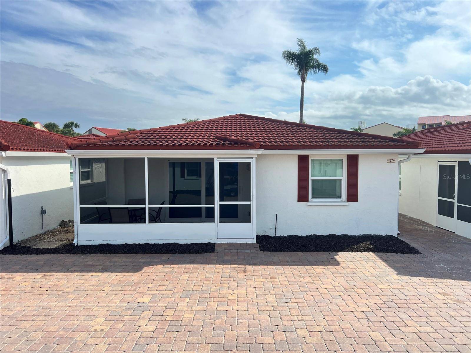 6154 MIDNIGHT PASS RD #B07, Sarasota, FL 34242