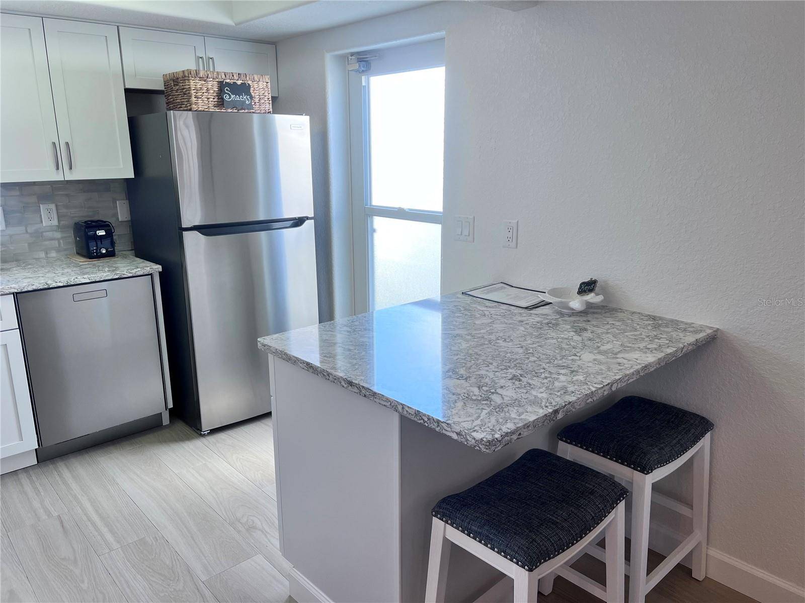 6154 MIDNIGHT PASS RD #A11, Sarasota, FL 34242