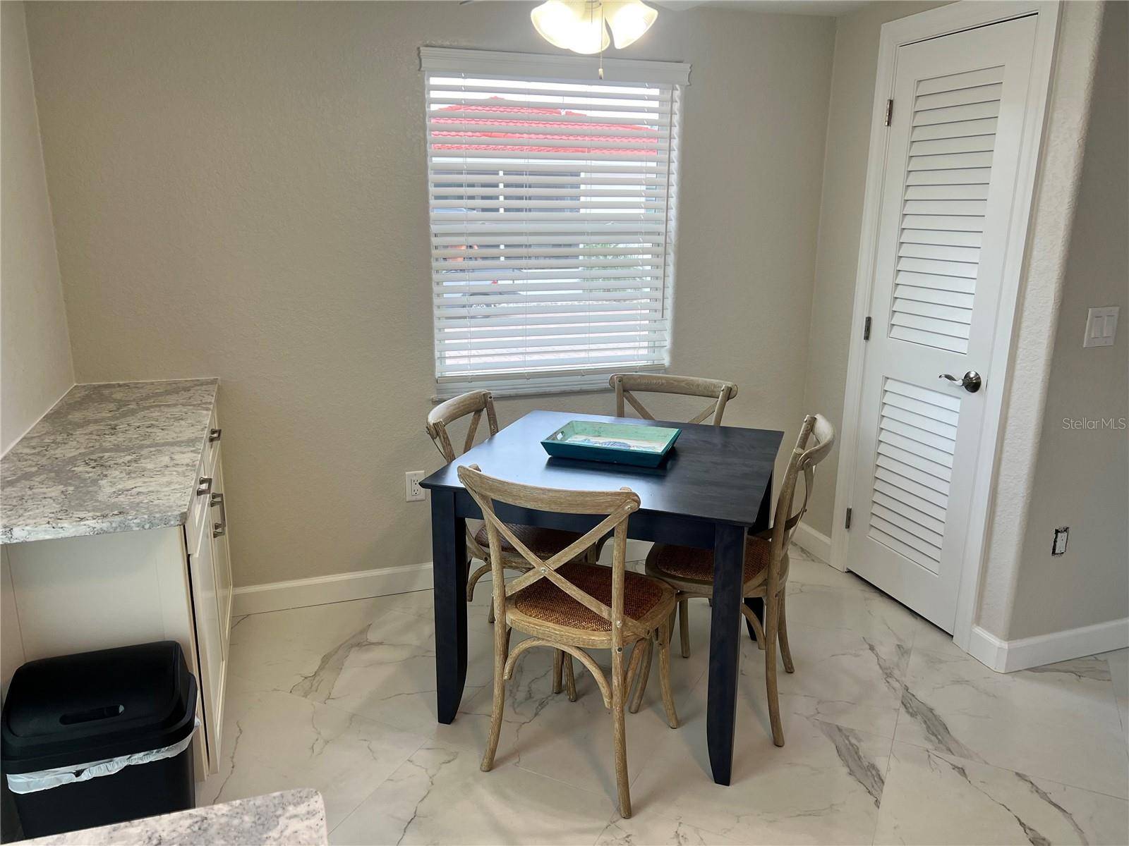 6154 MIDNIGHT PASS RD #B14, Sarasota, FL 34242