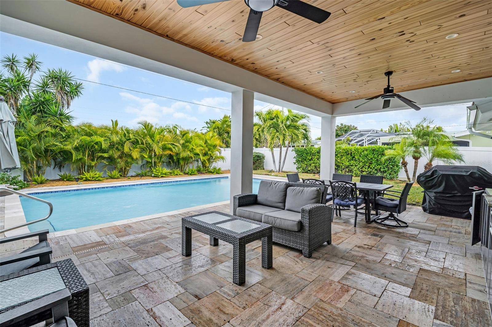 2220 E VINA DEL MAR BLVD, St Pete Beach, FL 33706
