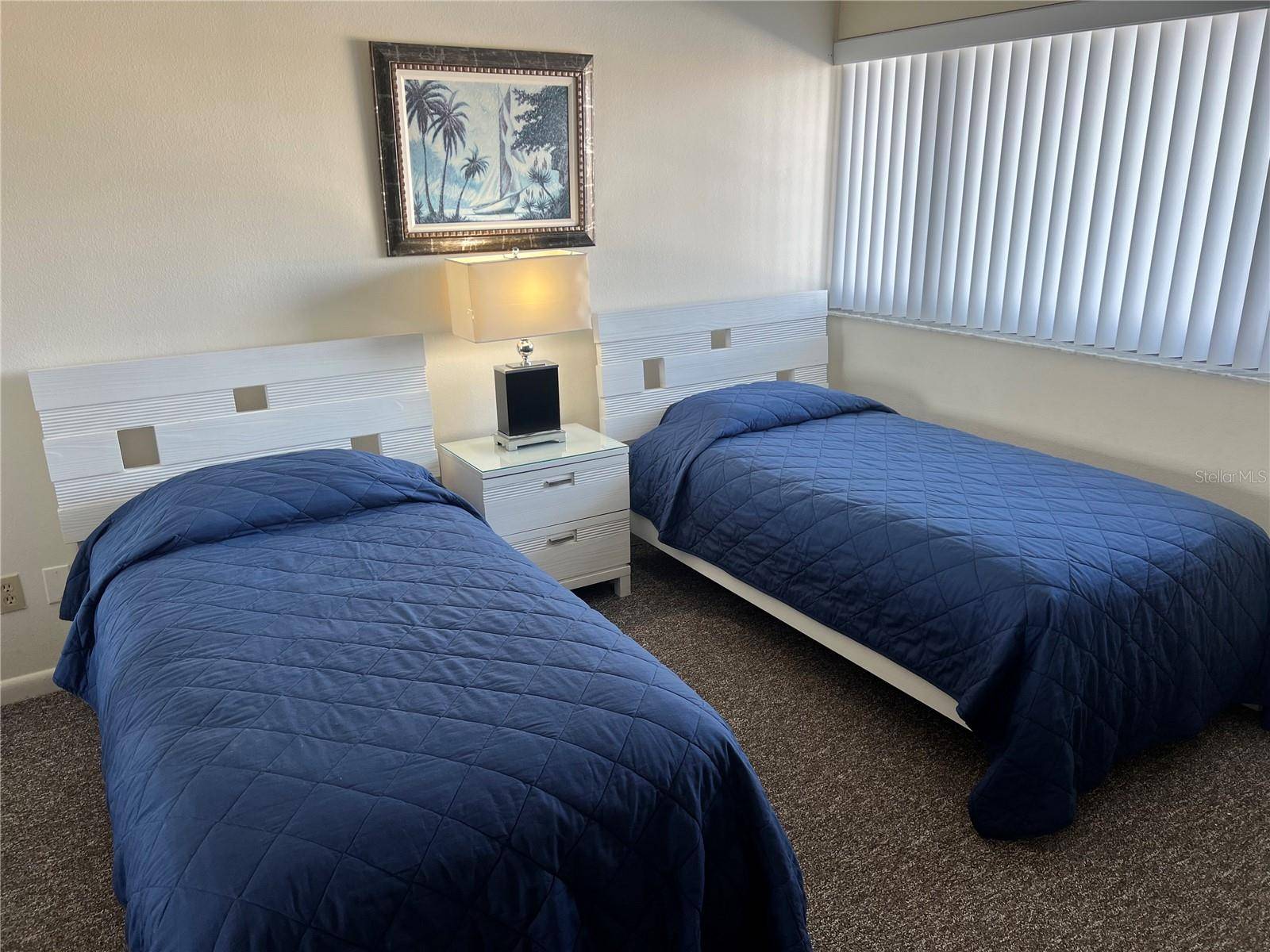 1001 POINT OF ROCKS RD #408, Sarasota, FL 34242