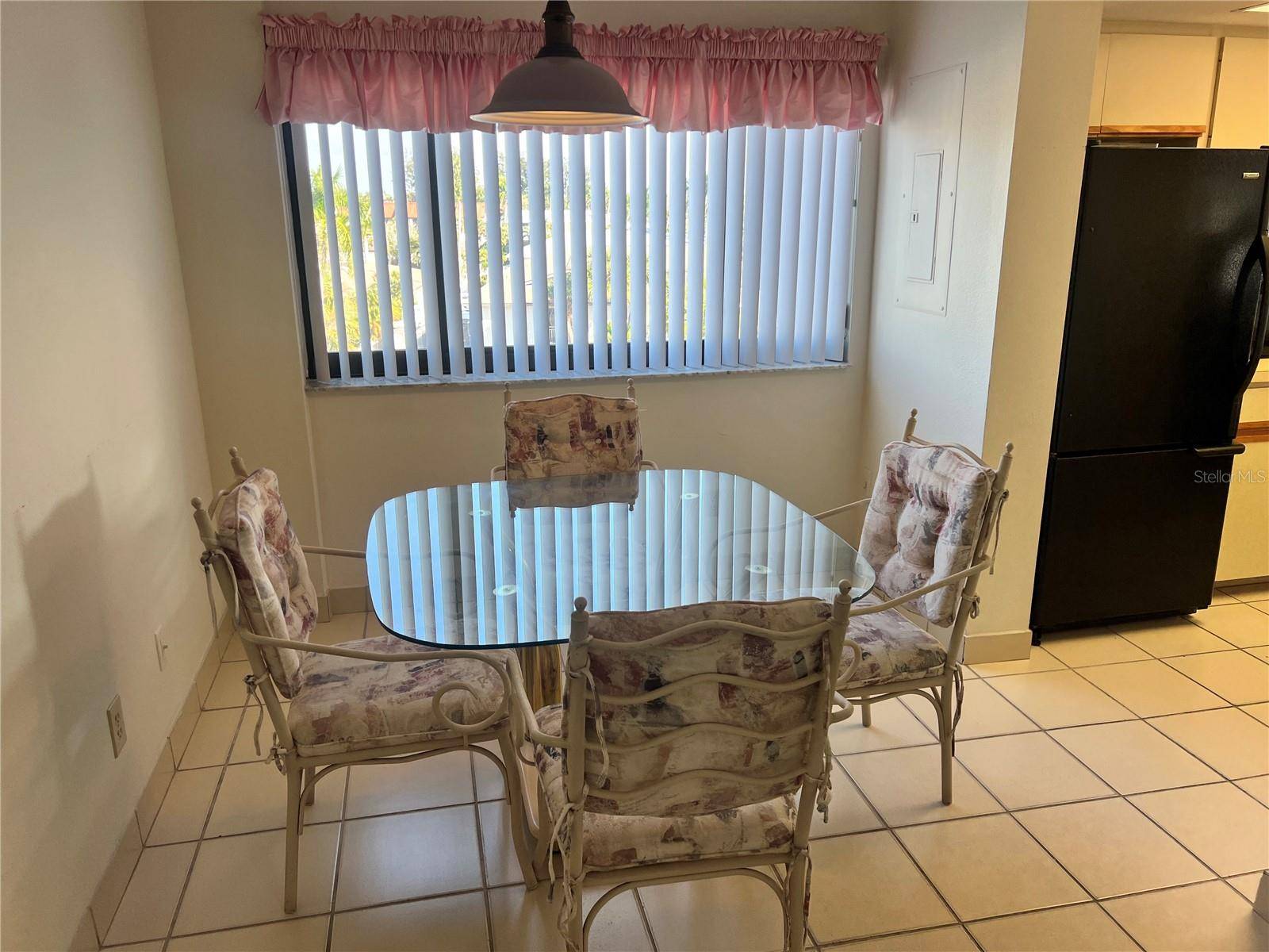 1001 POINT OF ROCKS RD #408, Sarasota, FL 34242