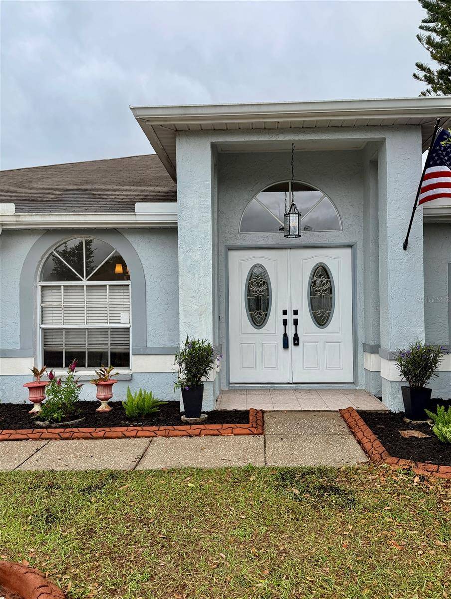 1813 DOCKSIDE DR, Valrico, FL 33594