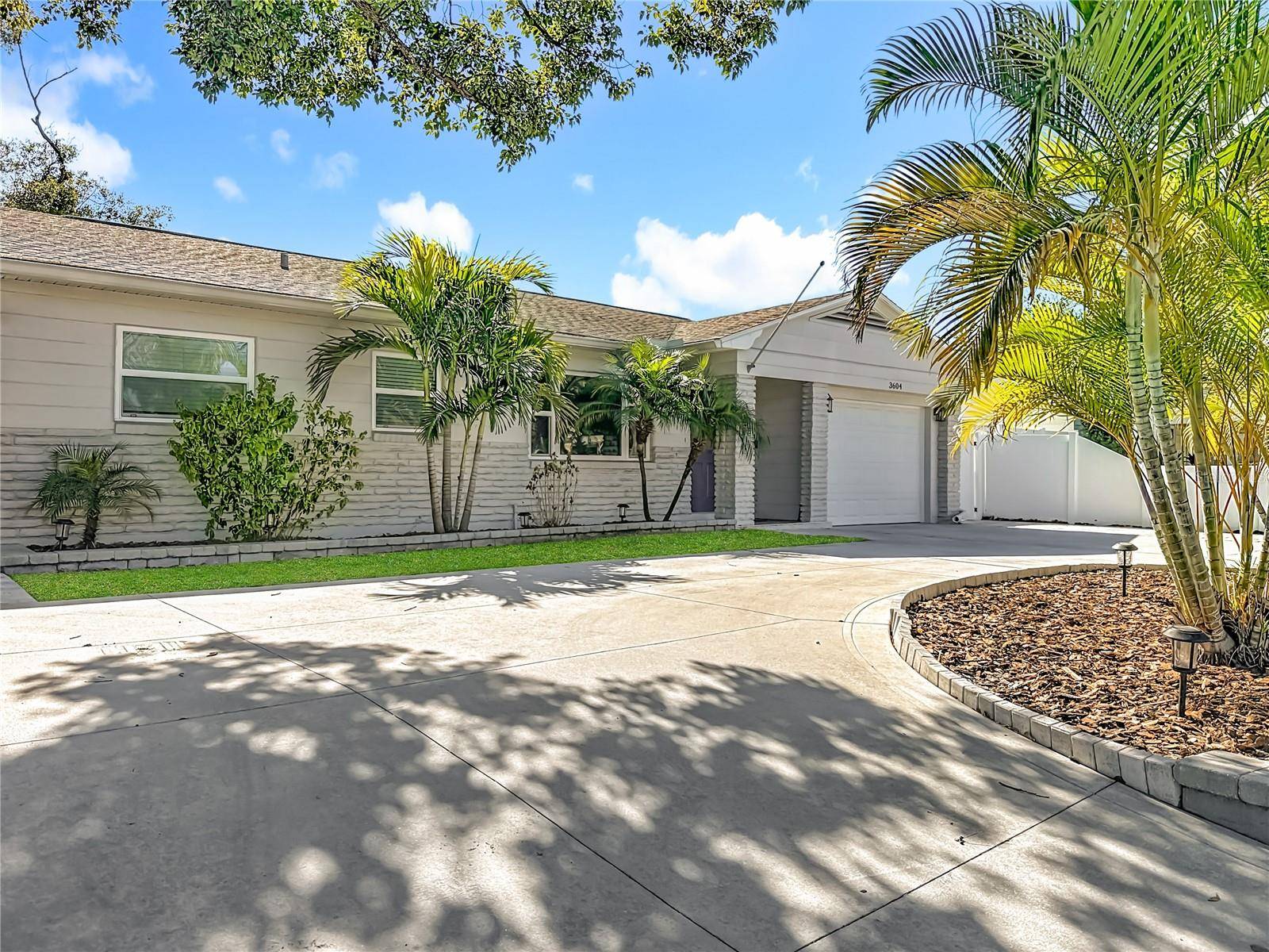 3604 W BAY TO BAY BLVD, Tampa, FL 33629