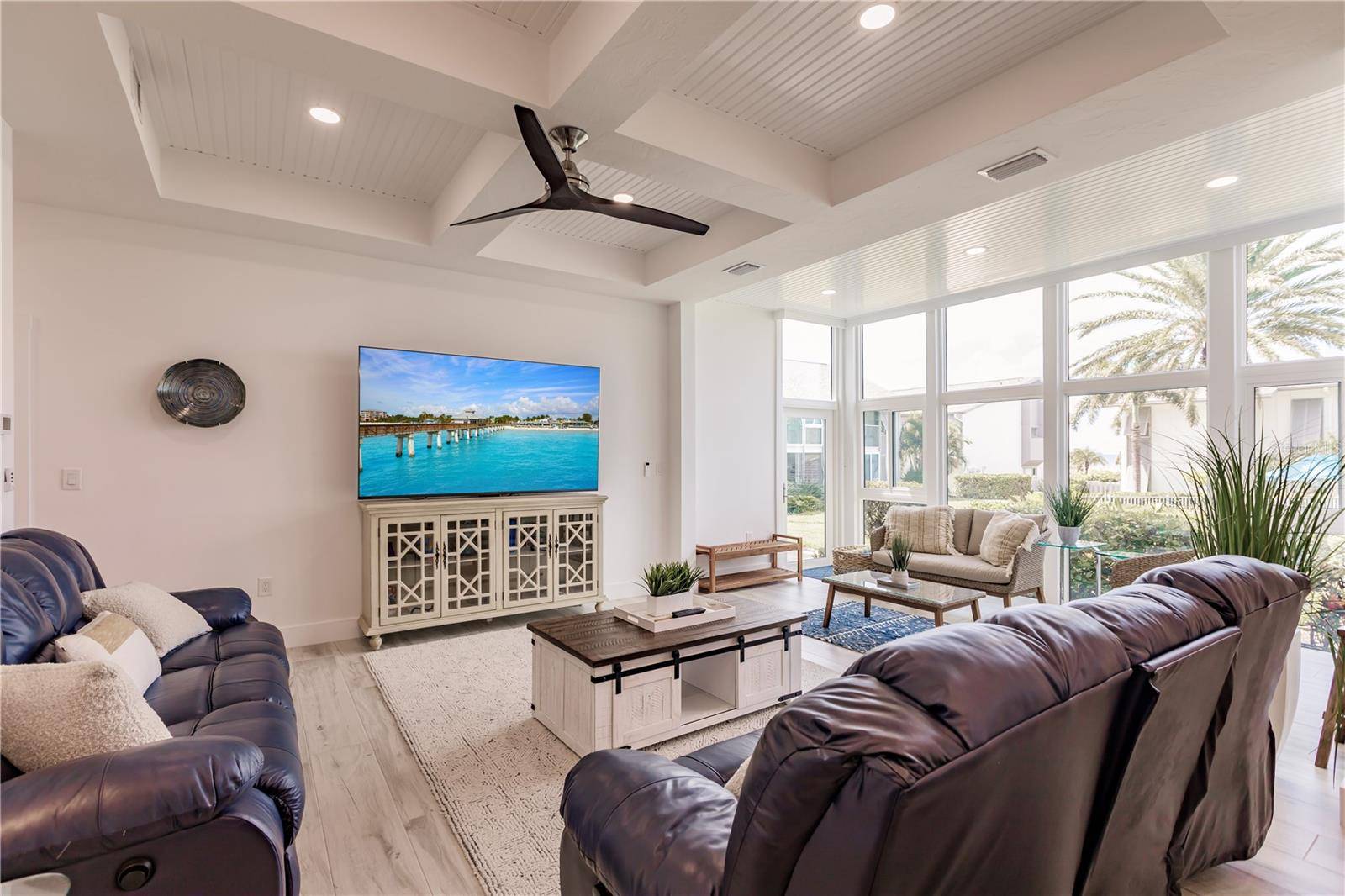 6042 W PEPPERTREE WAY #224B, Sarasota, FL 34242