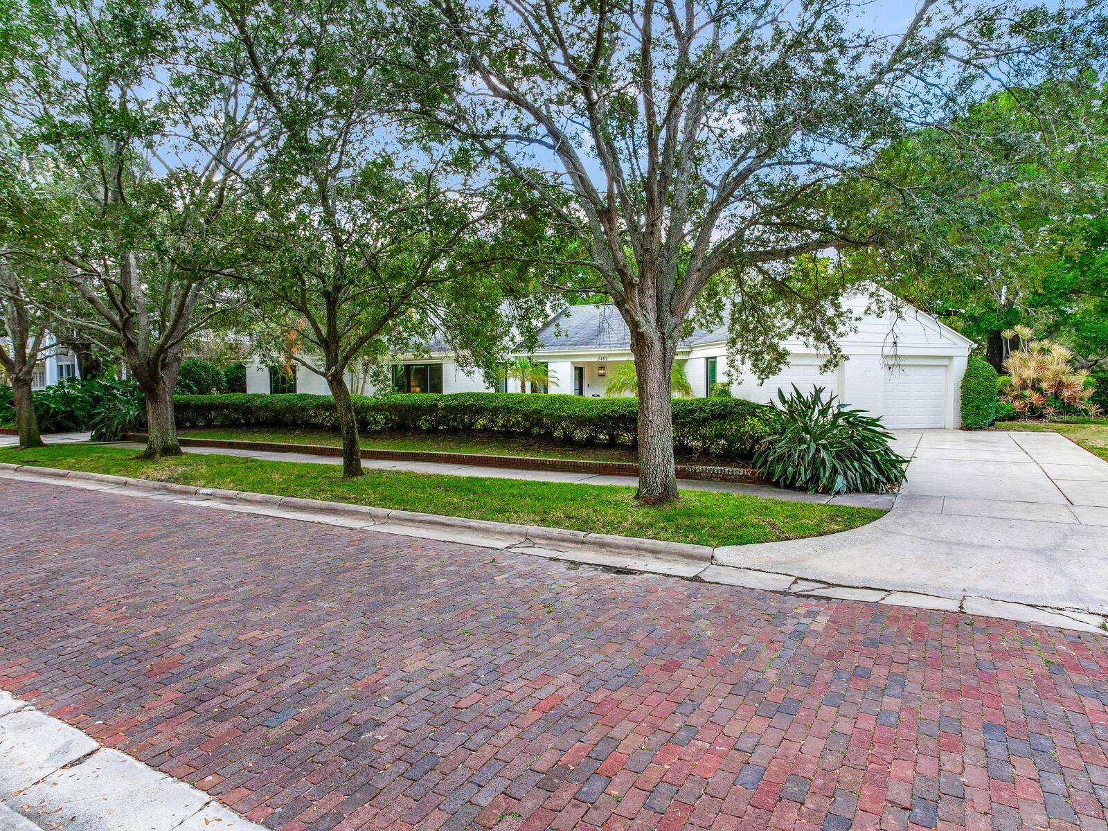 3401 S ALMERIA AVE, Tampa, FL 33629