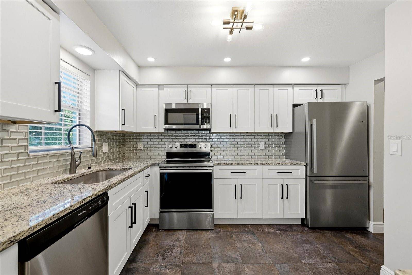 1706 BELLEAIR FOREST DR #128, Belleair, FL 33756