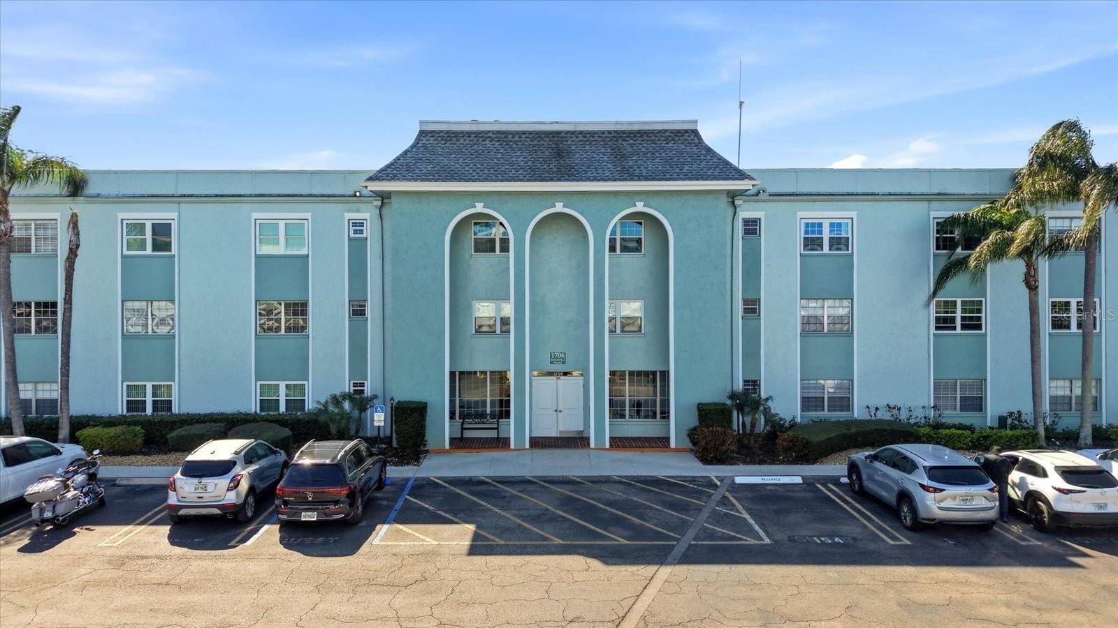 1706 BELLEAIR FOREST DR #128, Belleair, FL 33756