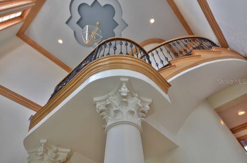 220 GULF BLVD #8, Belleair Beach, FL 33786