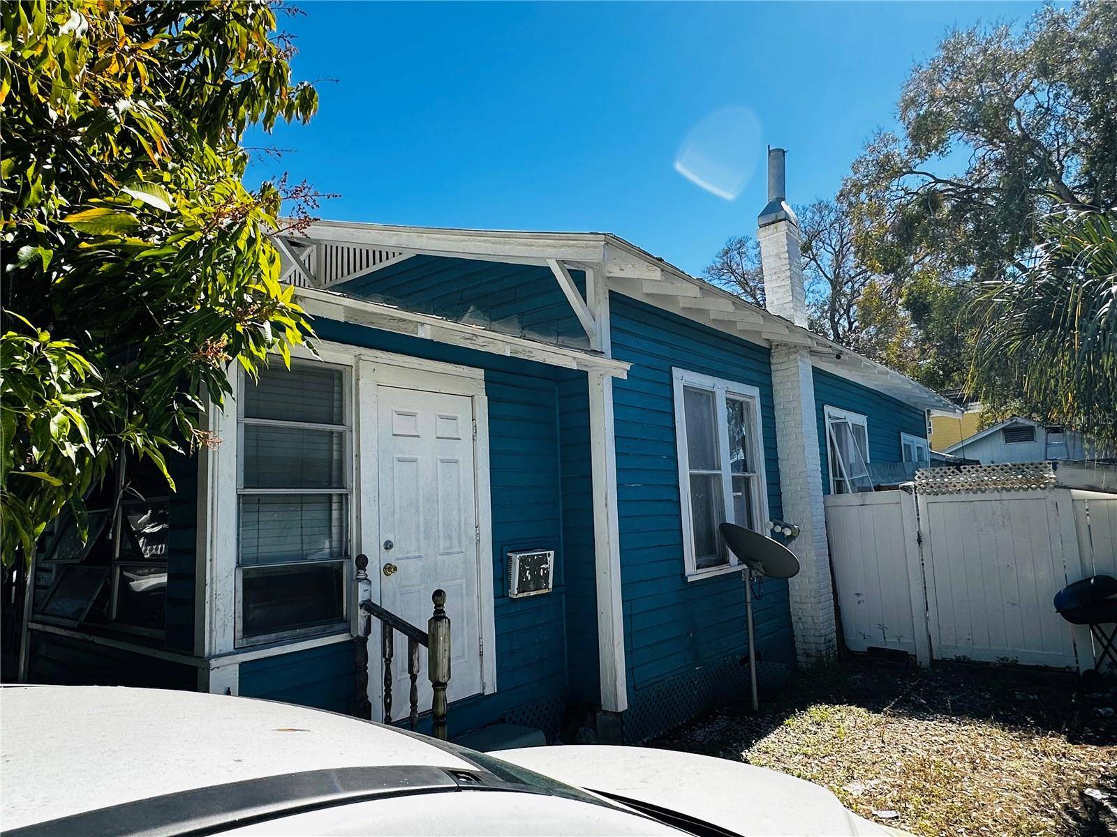 2415 MARCONI ST, Tampa, FL 33605