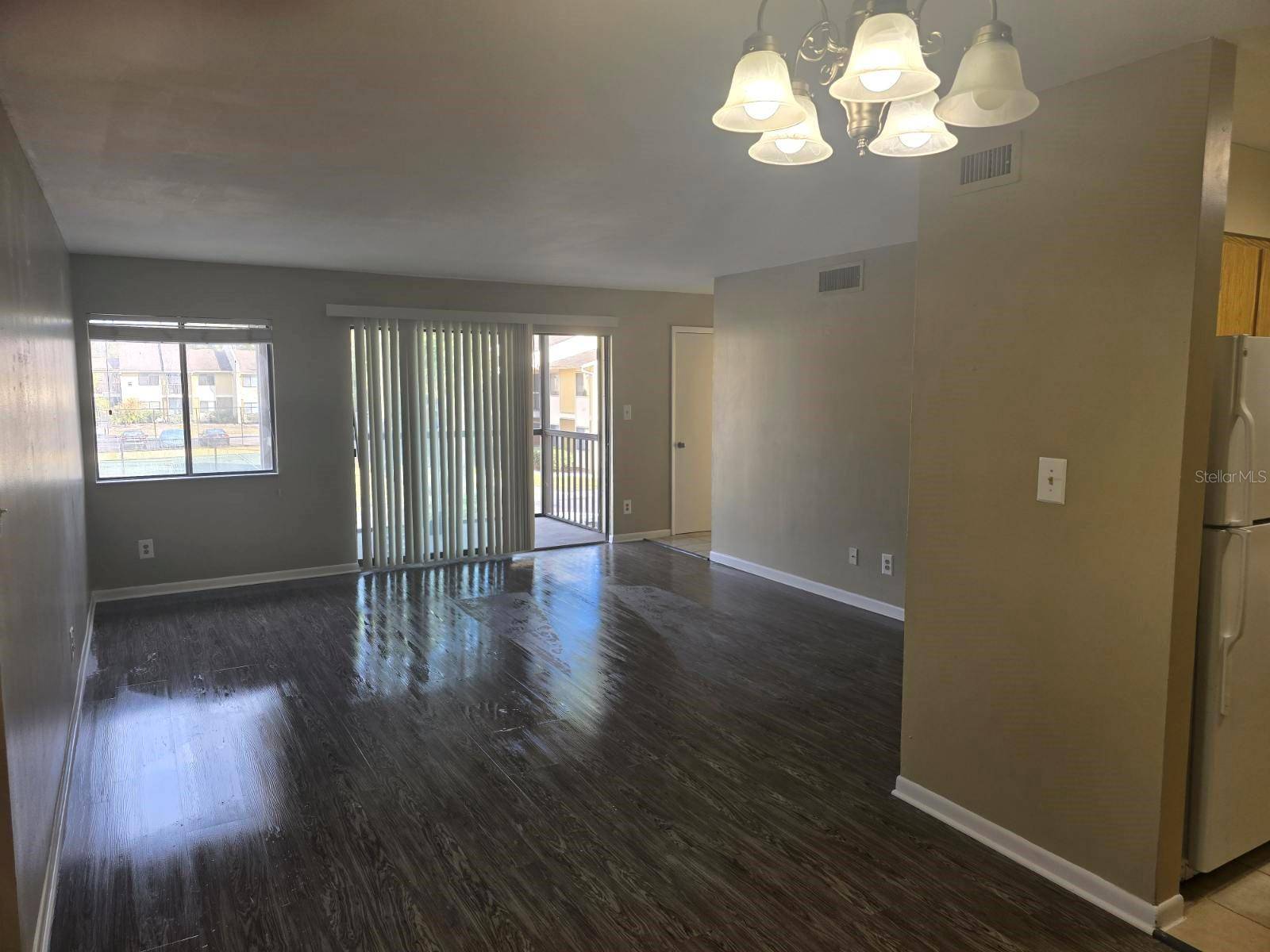 13289 ARBOR POINTE CIR #201, Tampa, FL 33617