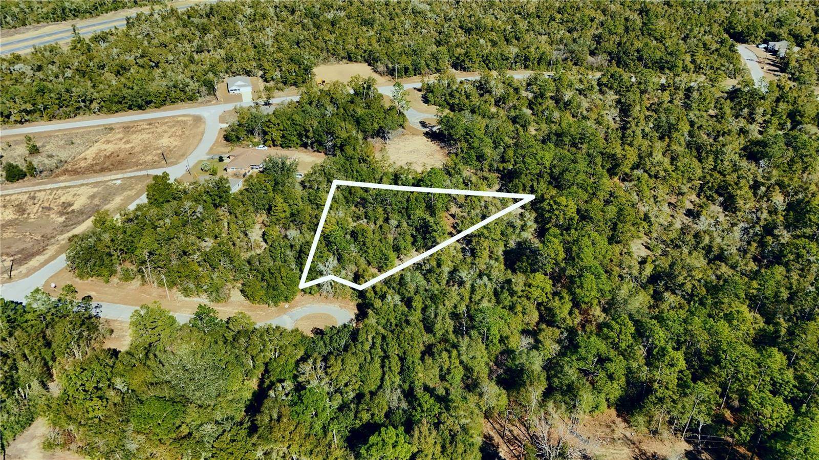 00 LARK CT, Chipley, FL 32428