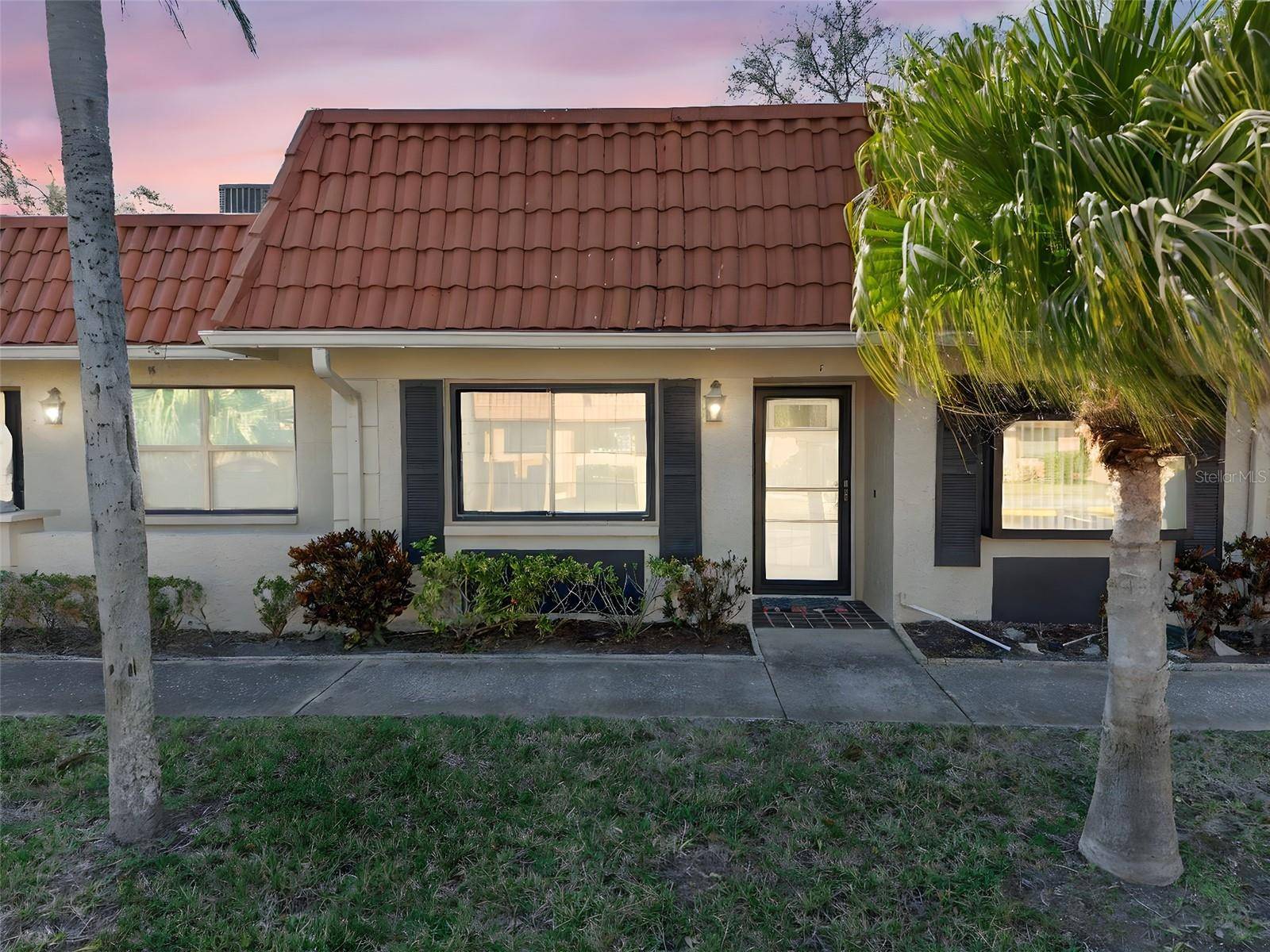 19029 US HIGHWAY 19 N #18F, Clearwater, FL 33764