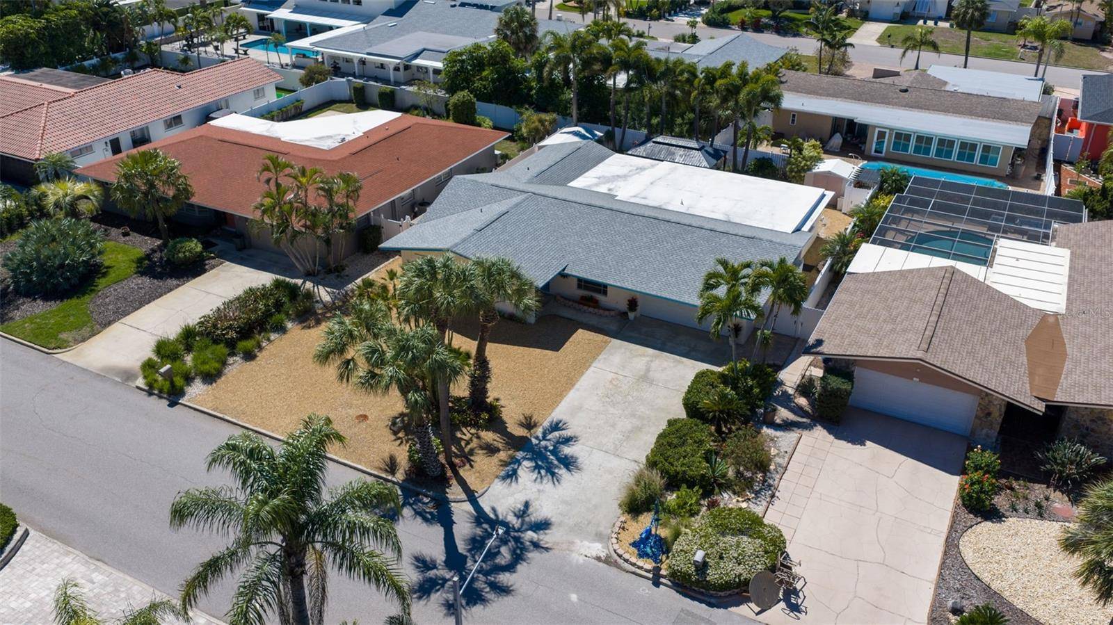 290 1ST ST W, Tierra Verde, FL 33715