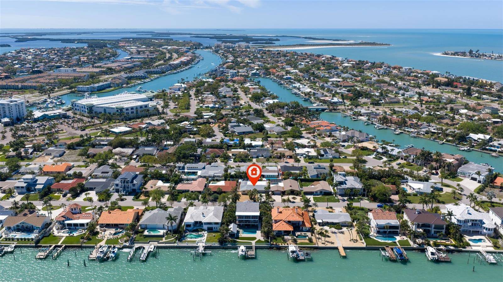 290 1ST ST W, Tierra Verde, FL 33715