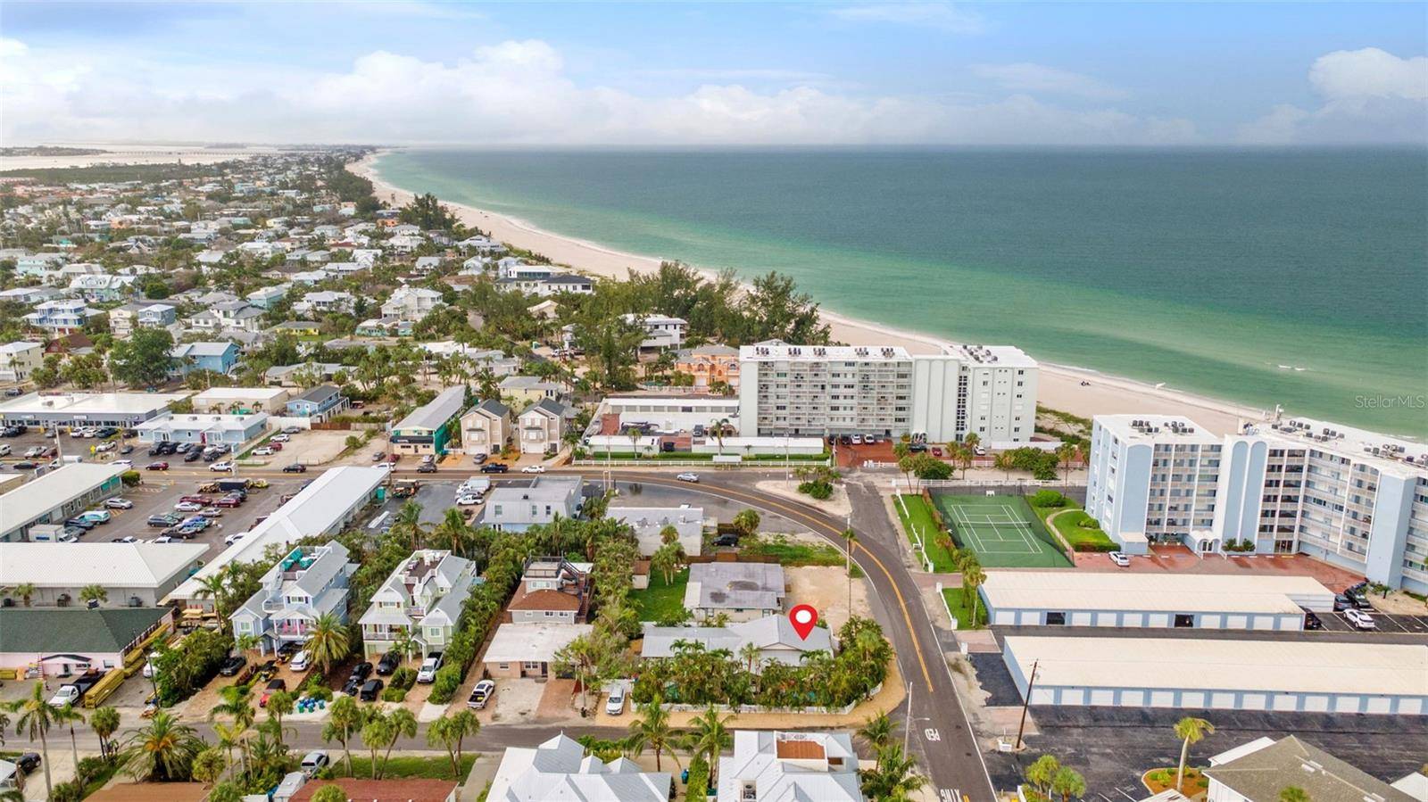 201 54TH ST, Holmes Beach, FL 34217