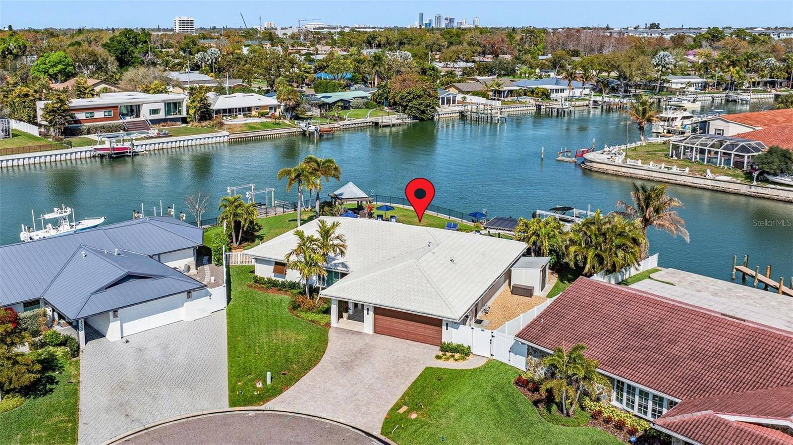 4310 40TH ST S, St Petersburg, FL 33711