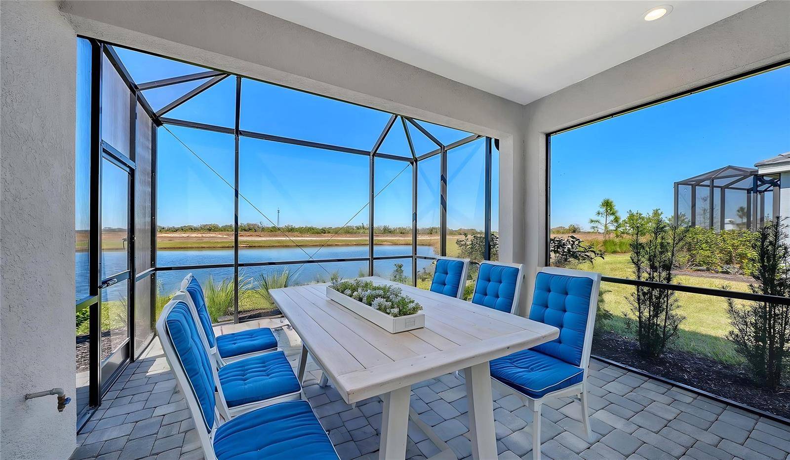 2114 SYLVESTER PALM LN, Bradenton, FL 34212