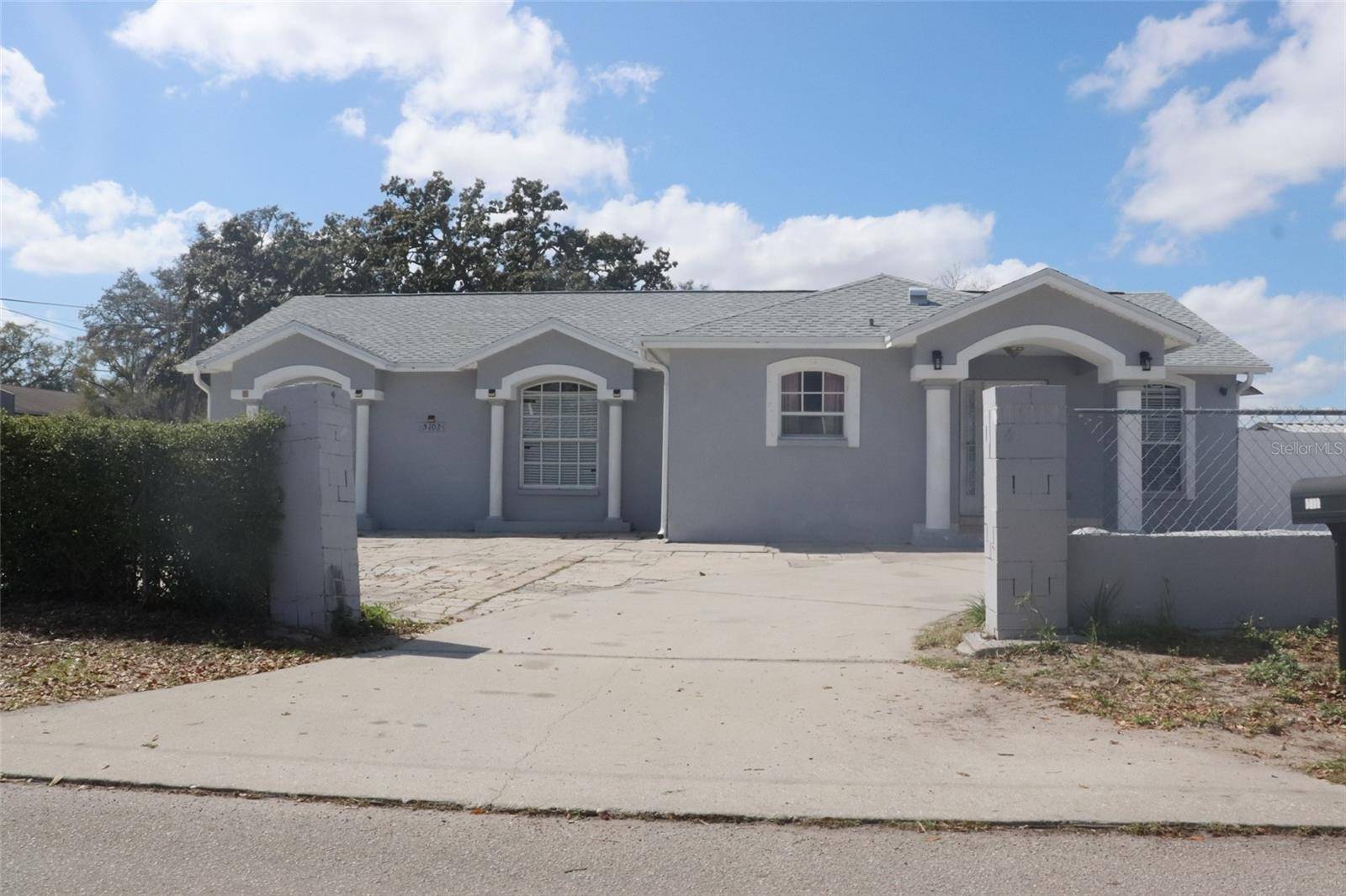 5102 N MACDILL AVE, Tampa, FL 33614