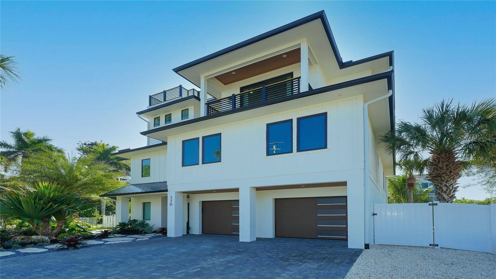 307 62ND ST, Holmes Beach, FL 34217
