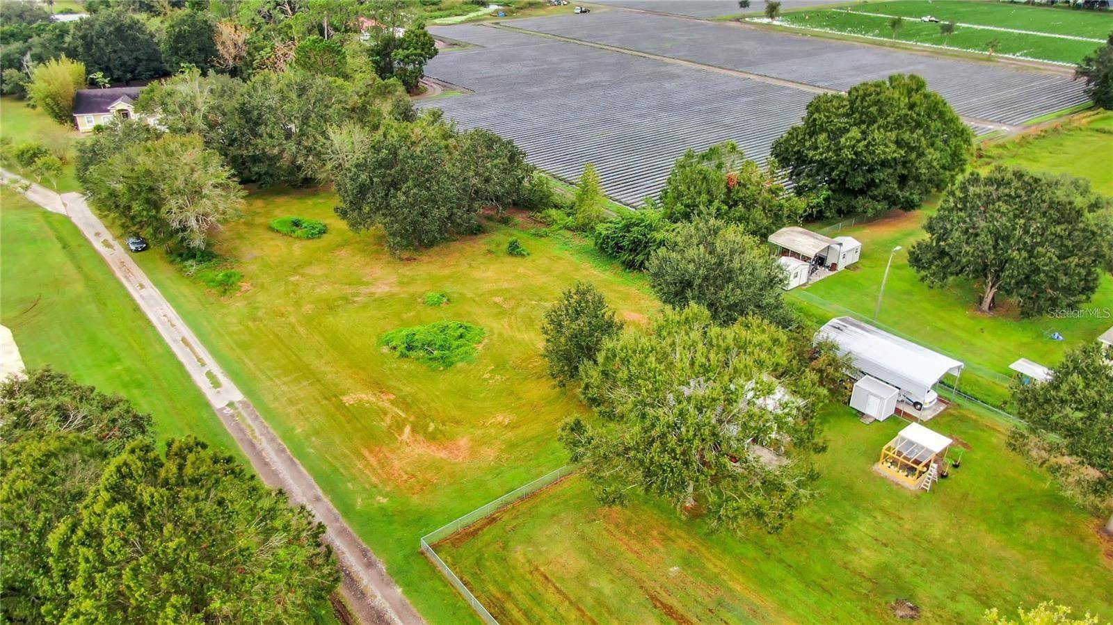 13906 SWEET BLOSSOM CT, Dover, FL 33527