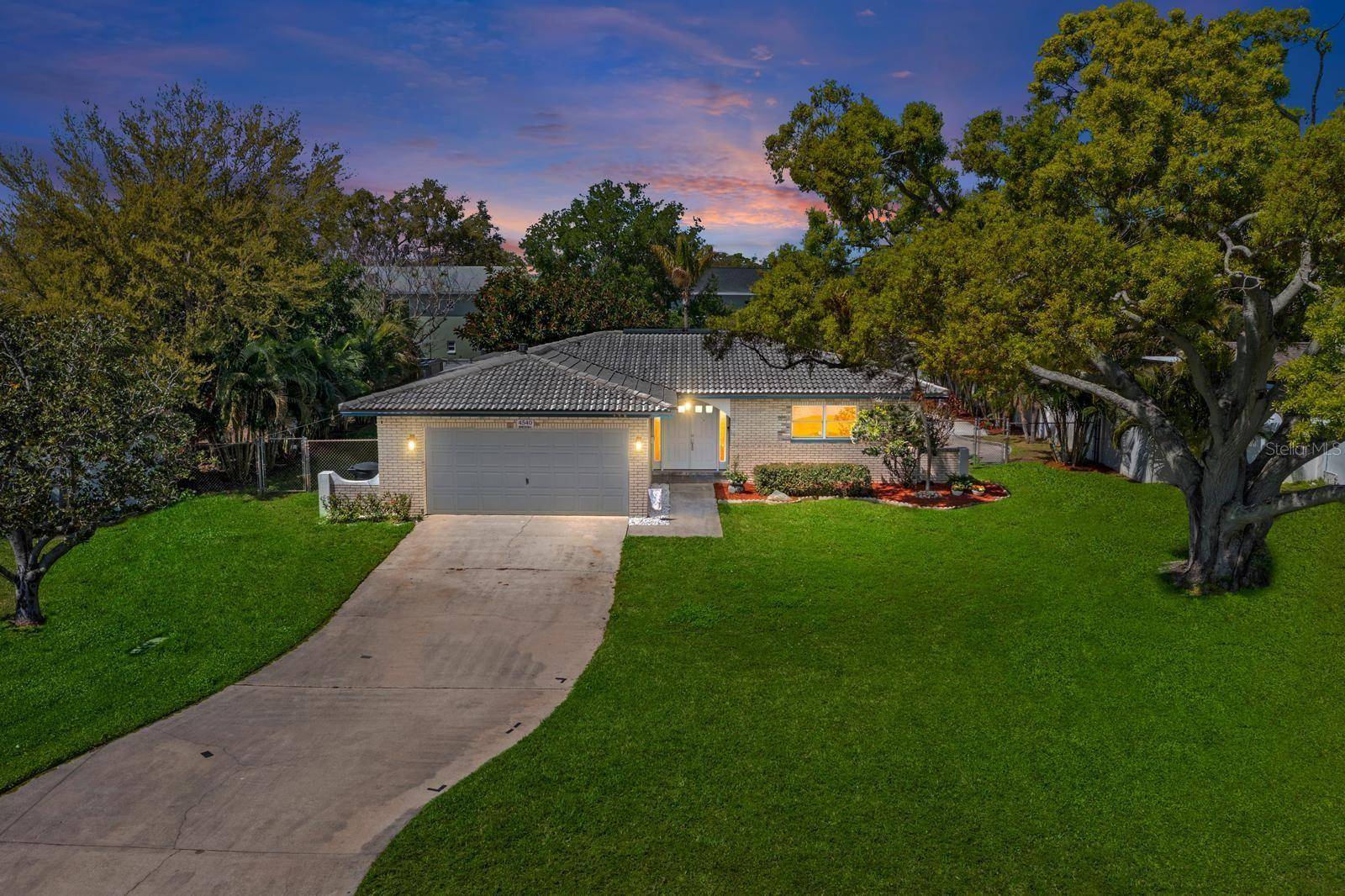 4540 BAYSHORE BLVD NE, St Petersburg, FL 33703