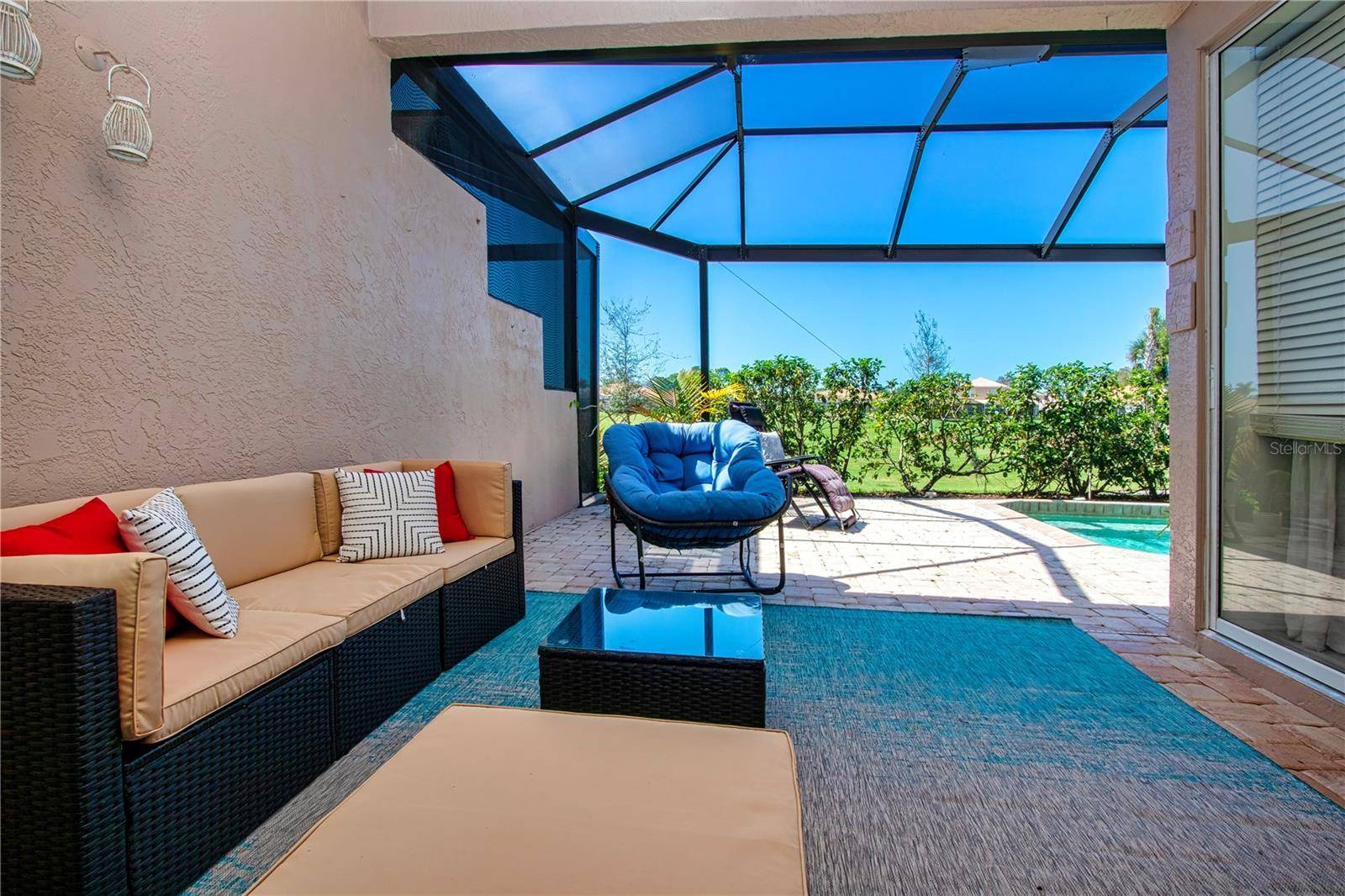 9448 FOREST HILLS CIR, Sarasota, FL 34238