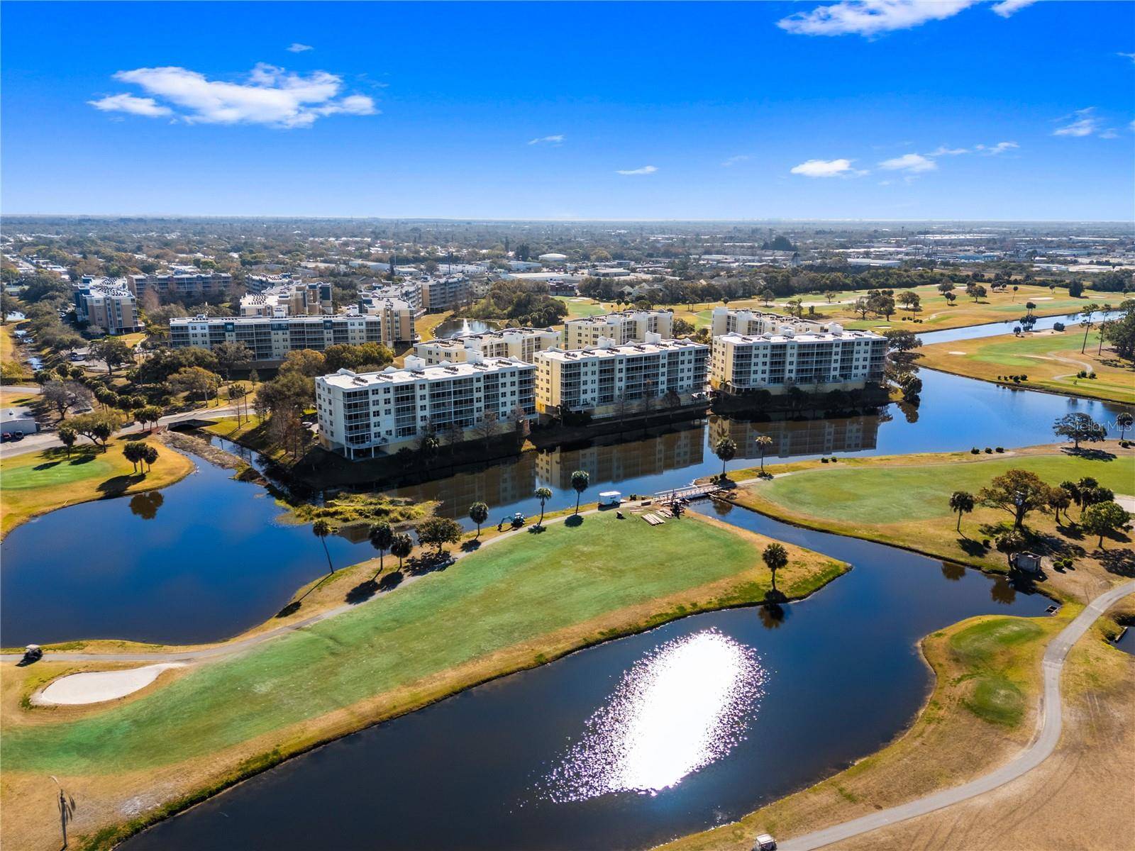 1200 COUNTRY CLUB DR #1206, Largo, FL 33771