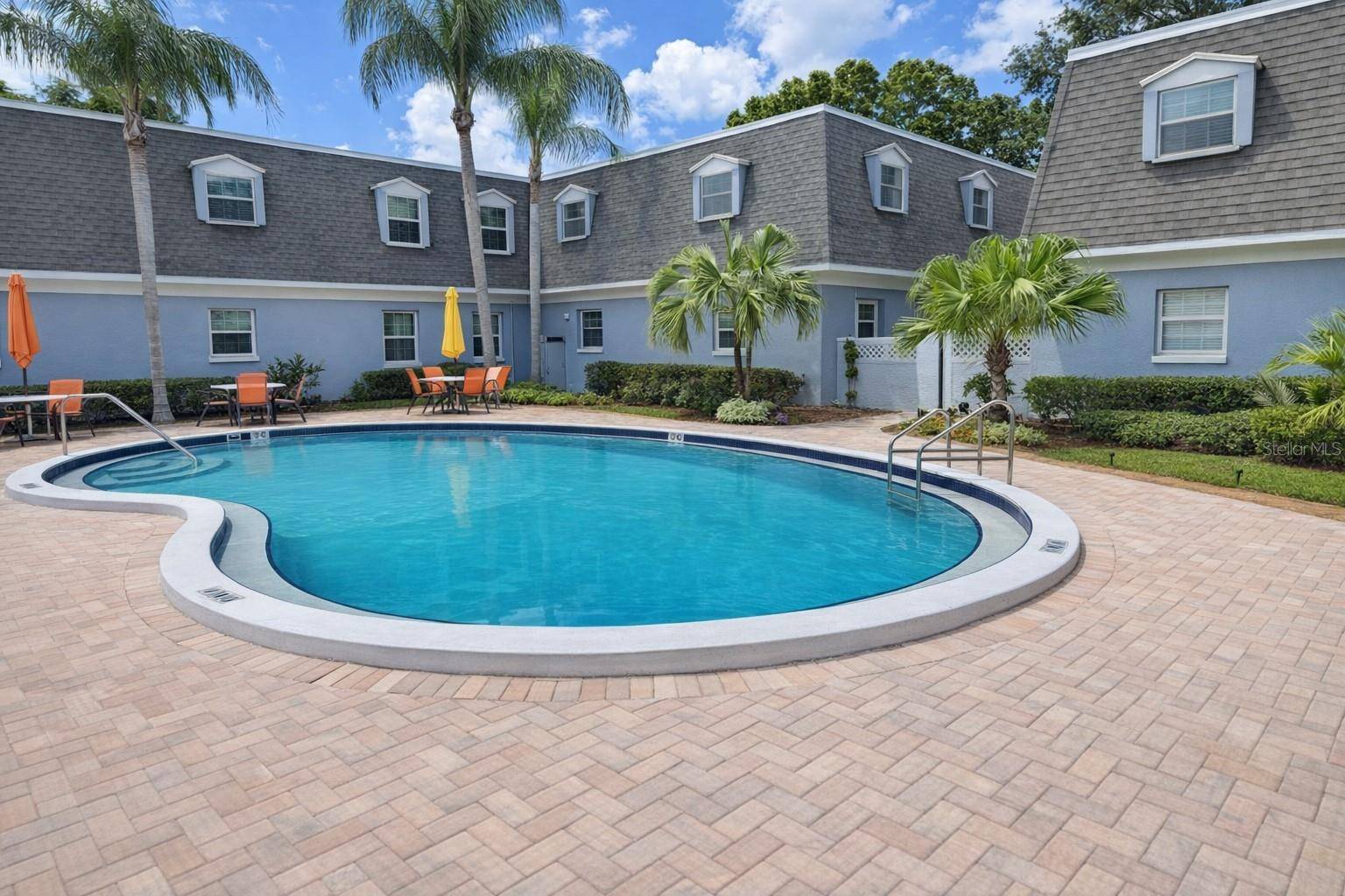 1712 BELLEAIR FOREST DR #A, Belleair, FL 33756