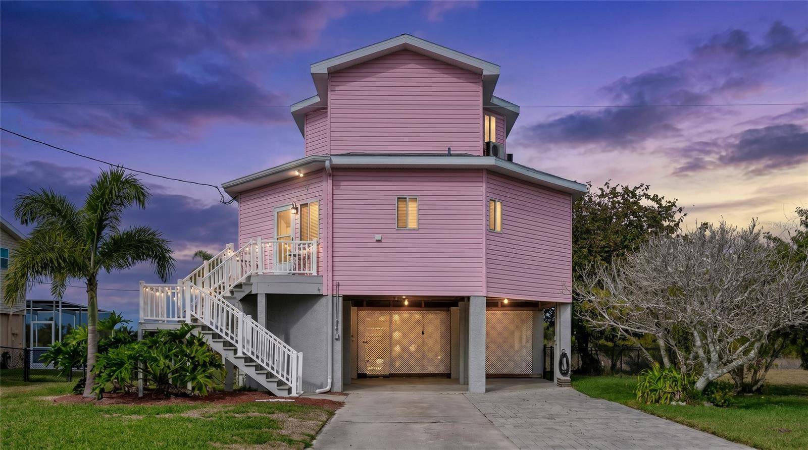 3460 CRAPE MYRTLE DR, Hernando Beach, FL 34607