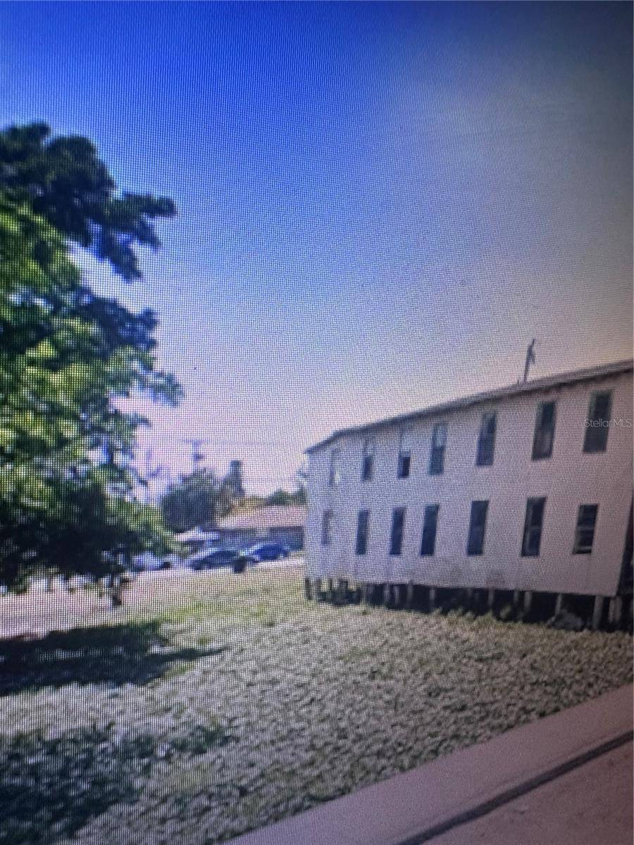 624 SW AVENUE C PL #20, Belle Glade, FL 33430