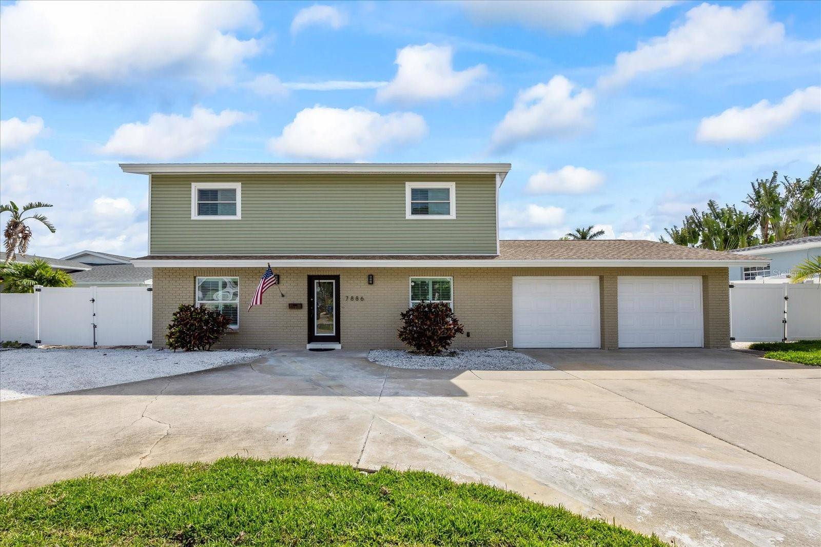 7886 9TH AVE S, St Petersburg, FL 33707