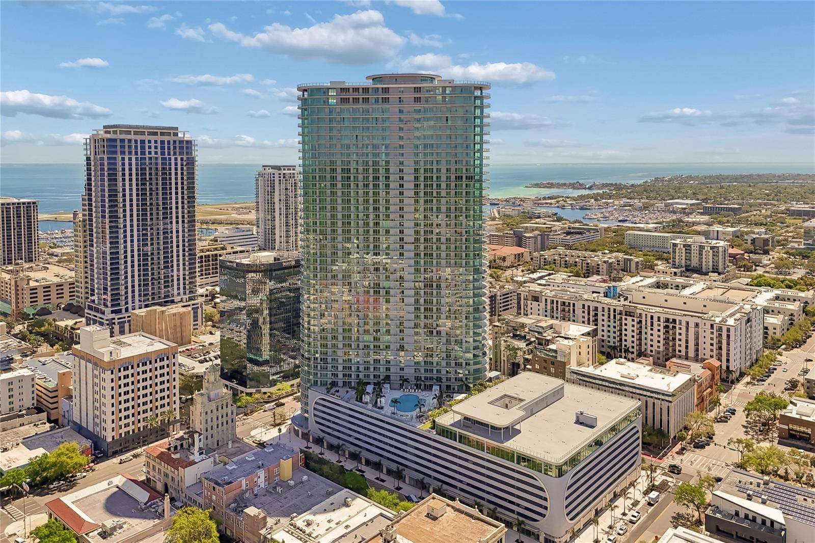 400 CENTRAL AVE #2102, St Petersburg, FL 33701