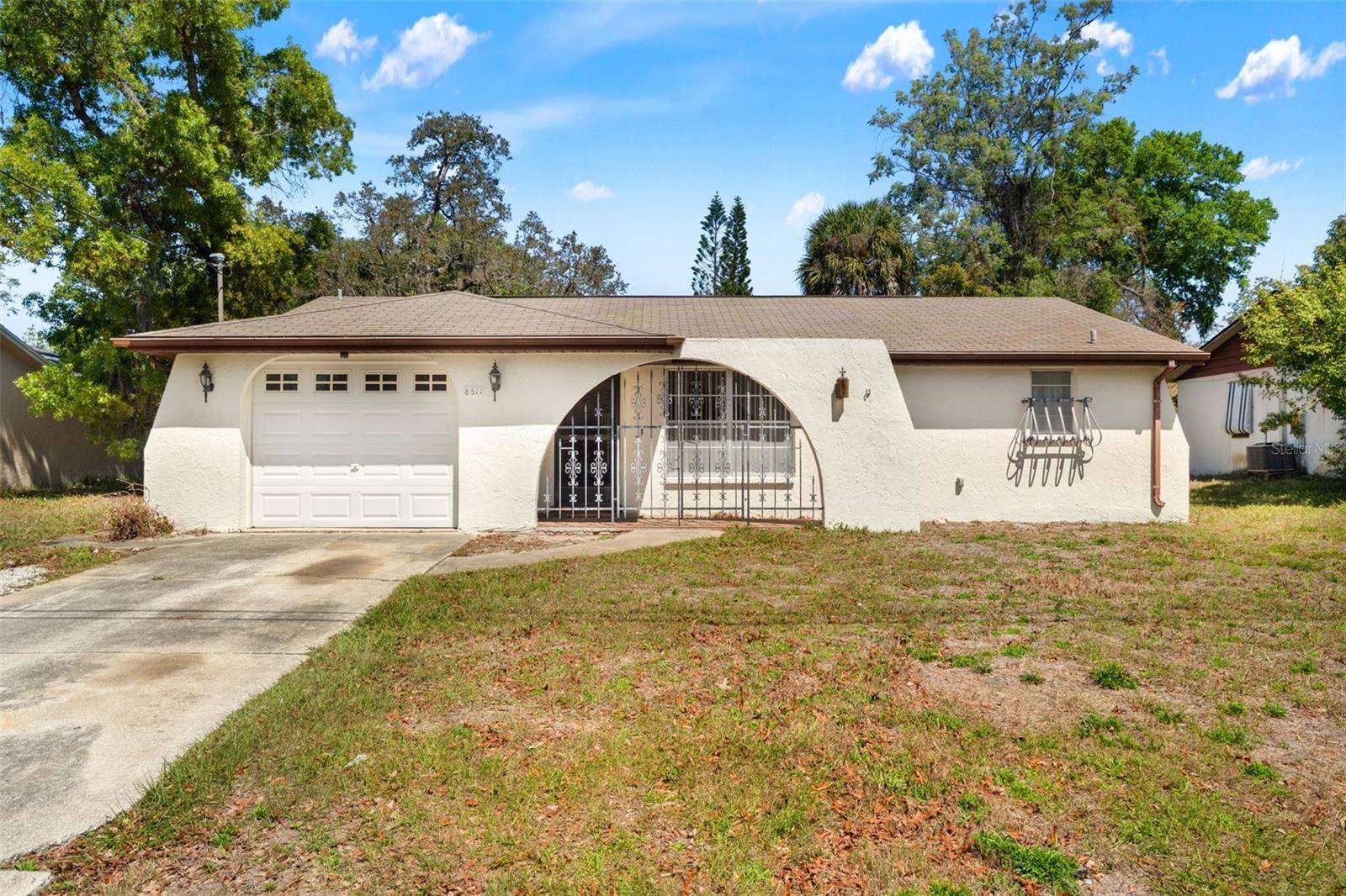 8511 LONG BOAT LN, Hudson, FL 34667
