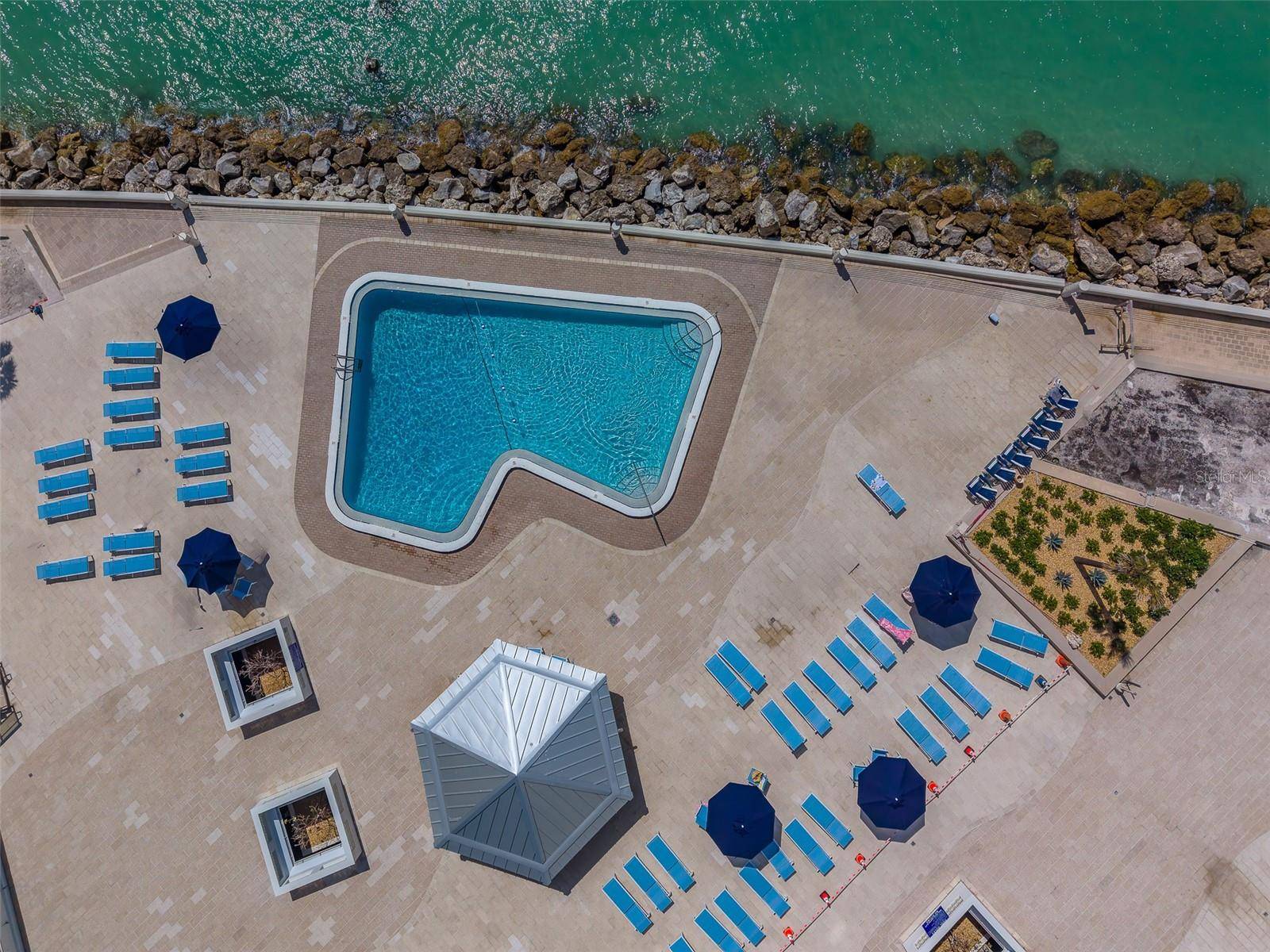450 S GULFVIEW BLVD #208, Clearwater Beach, FL 33767