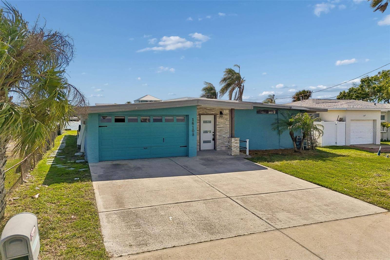 16108 5TH ST E, Redington Beach, FL 33708