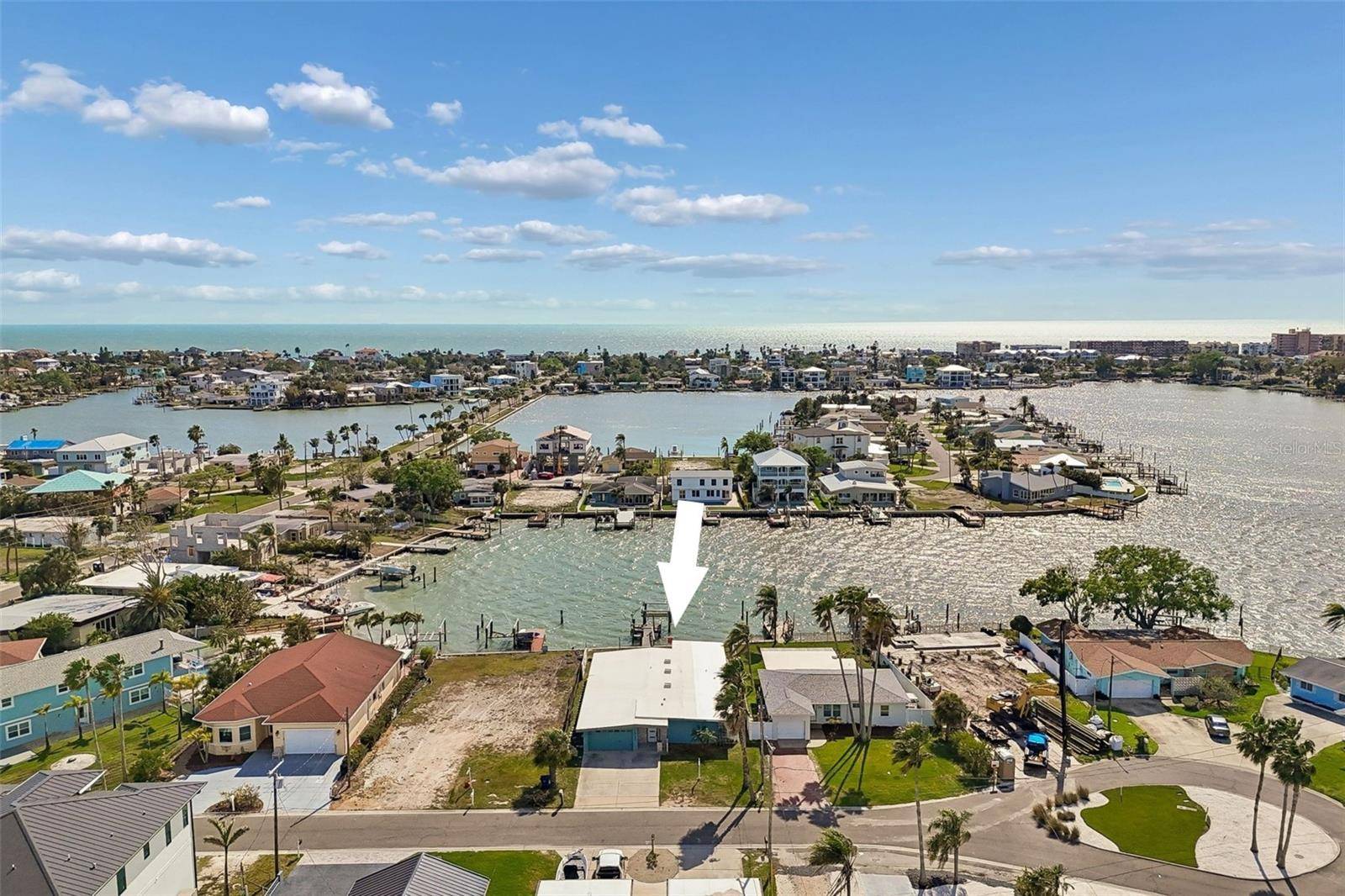 16108 5TH ST E, Redington Beach, FL 33708