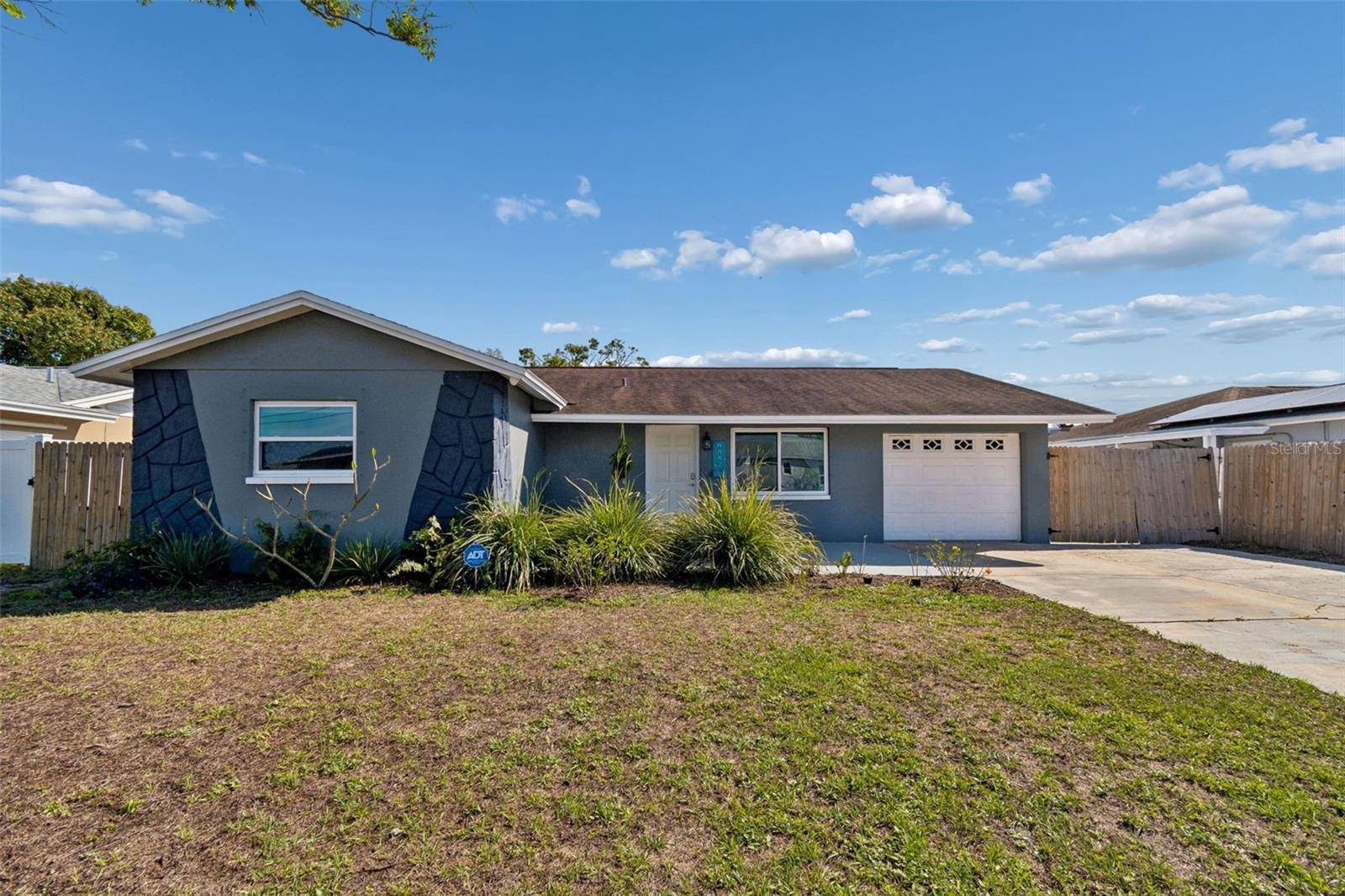 6882 62ND AVE N, Pinellas Park, FL 33781