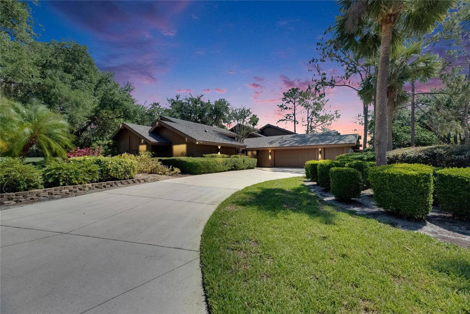 29903 BAYWOOD LN, Wesley Chapel, FL 33543