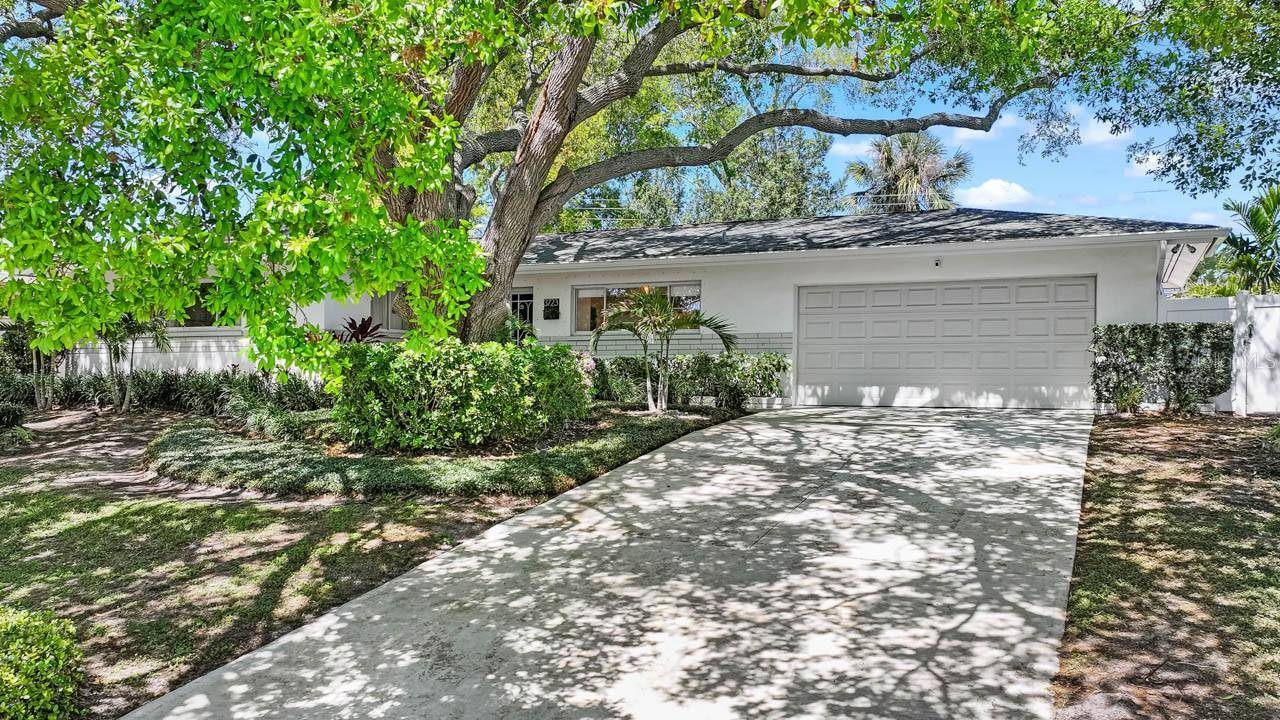 3723 ORCHARD GROVE LN, Largo, FL 33770