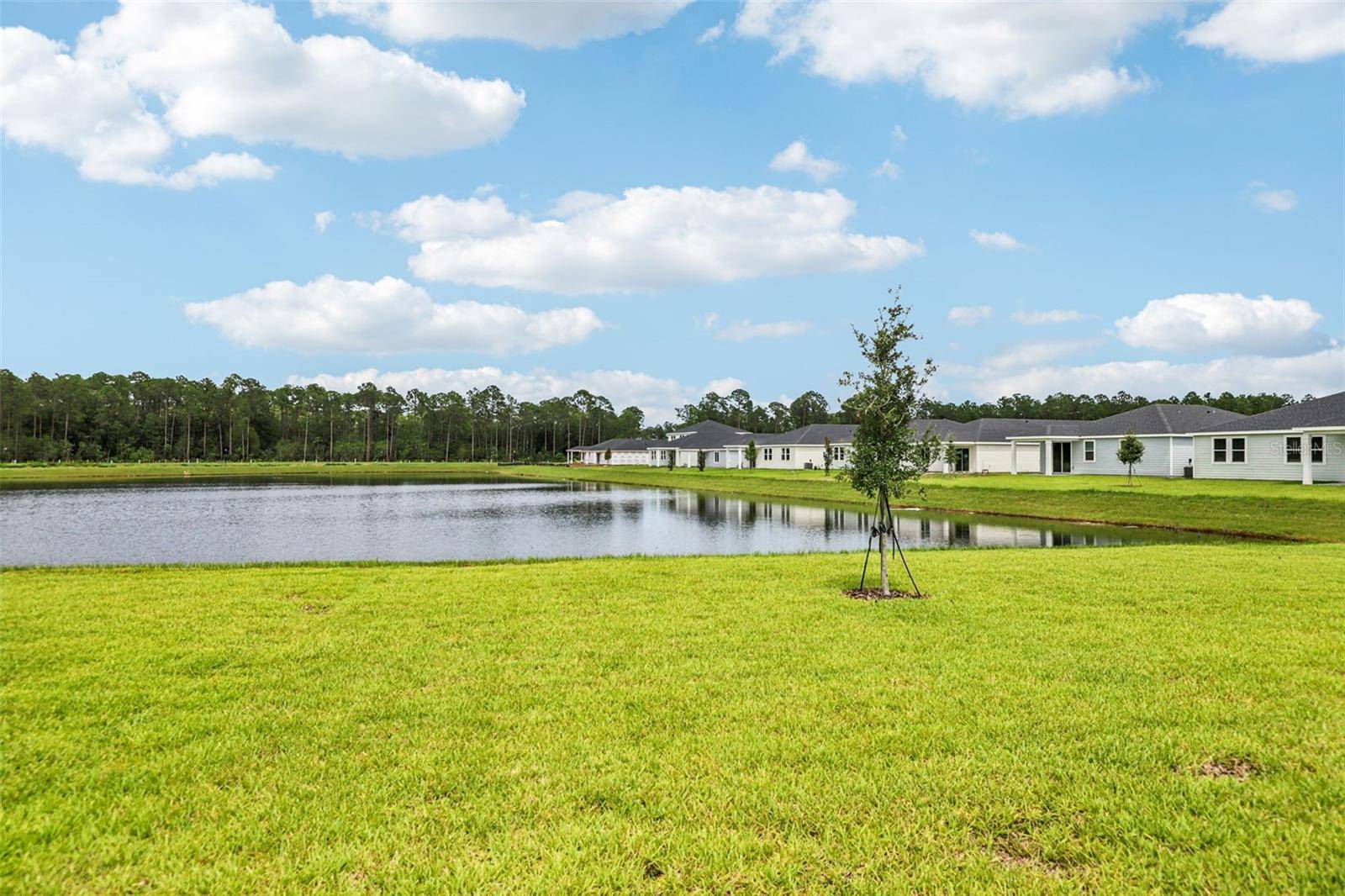 8 WANDERING CREEK WAY, Palm Coast, FL 32164