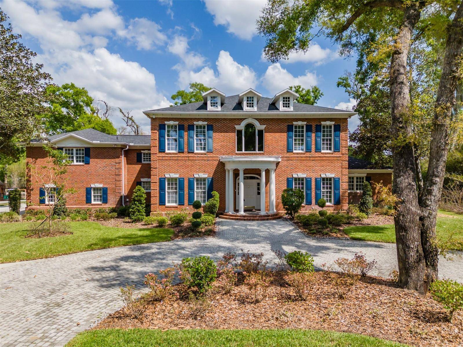 1816 S DOVER RD, Dover, FL 33527