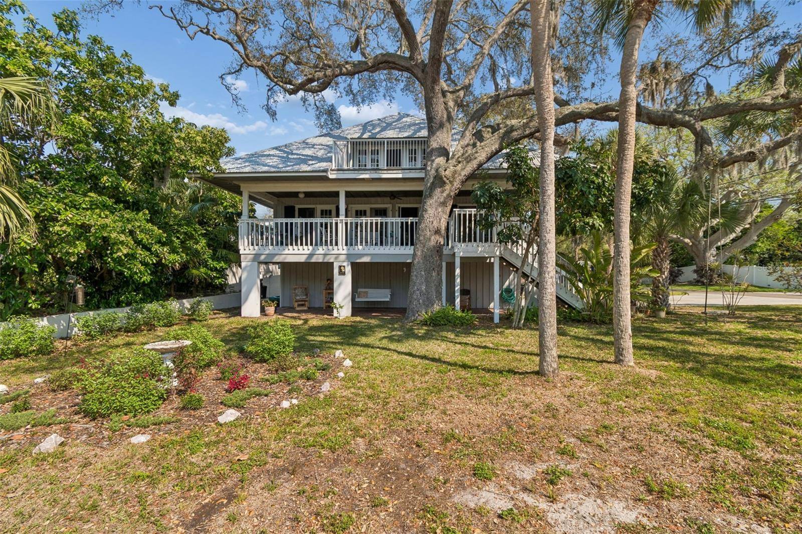 600 N MAYO ST, Crystal Beach, FL 34681