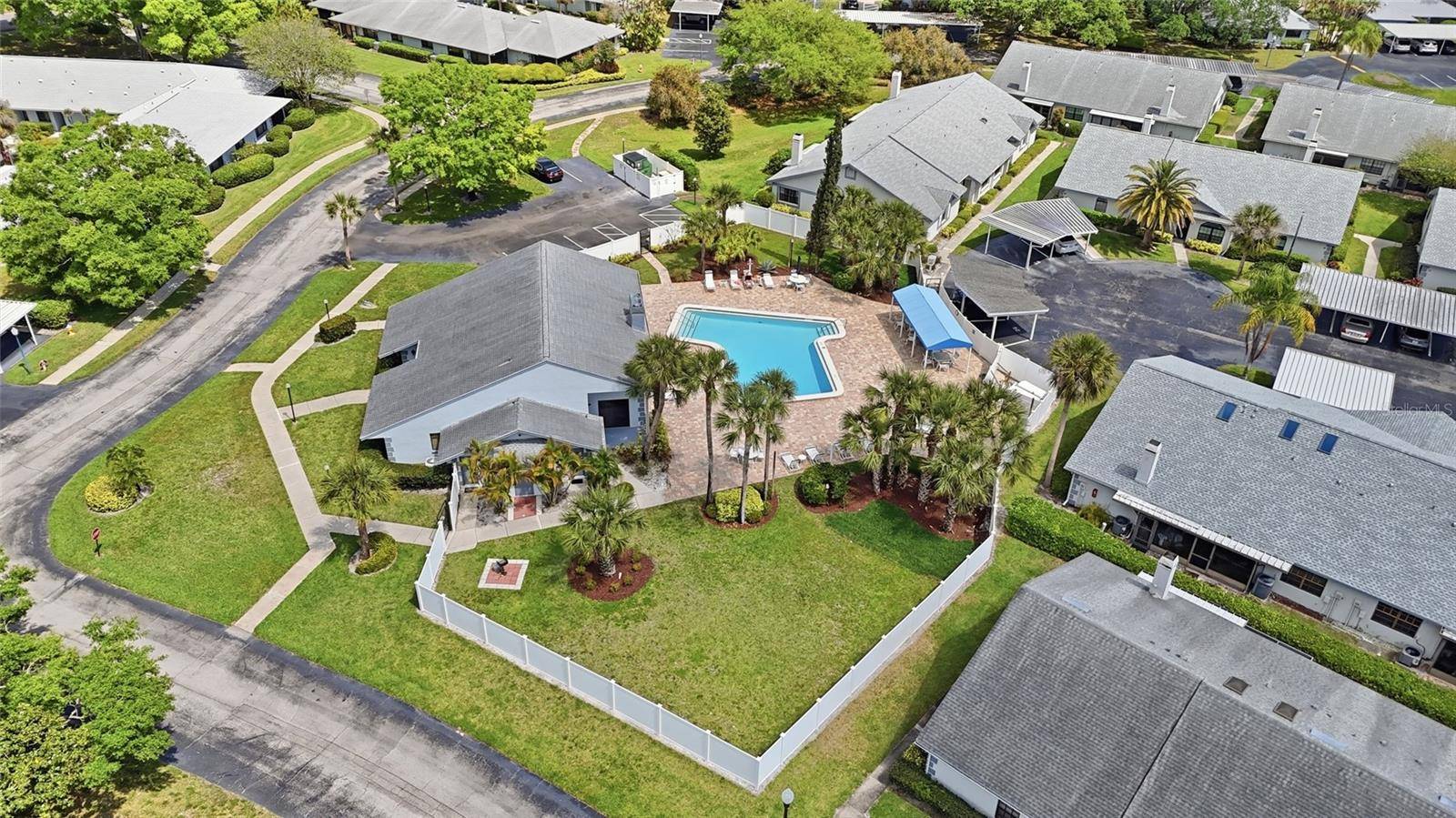 2701 COUNTRYSIDE BLVD #101, Clearwater, FL 33761
