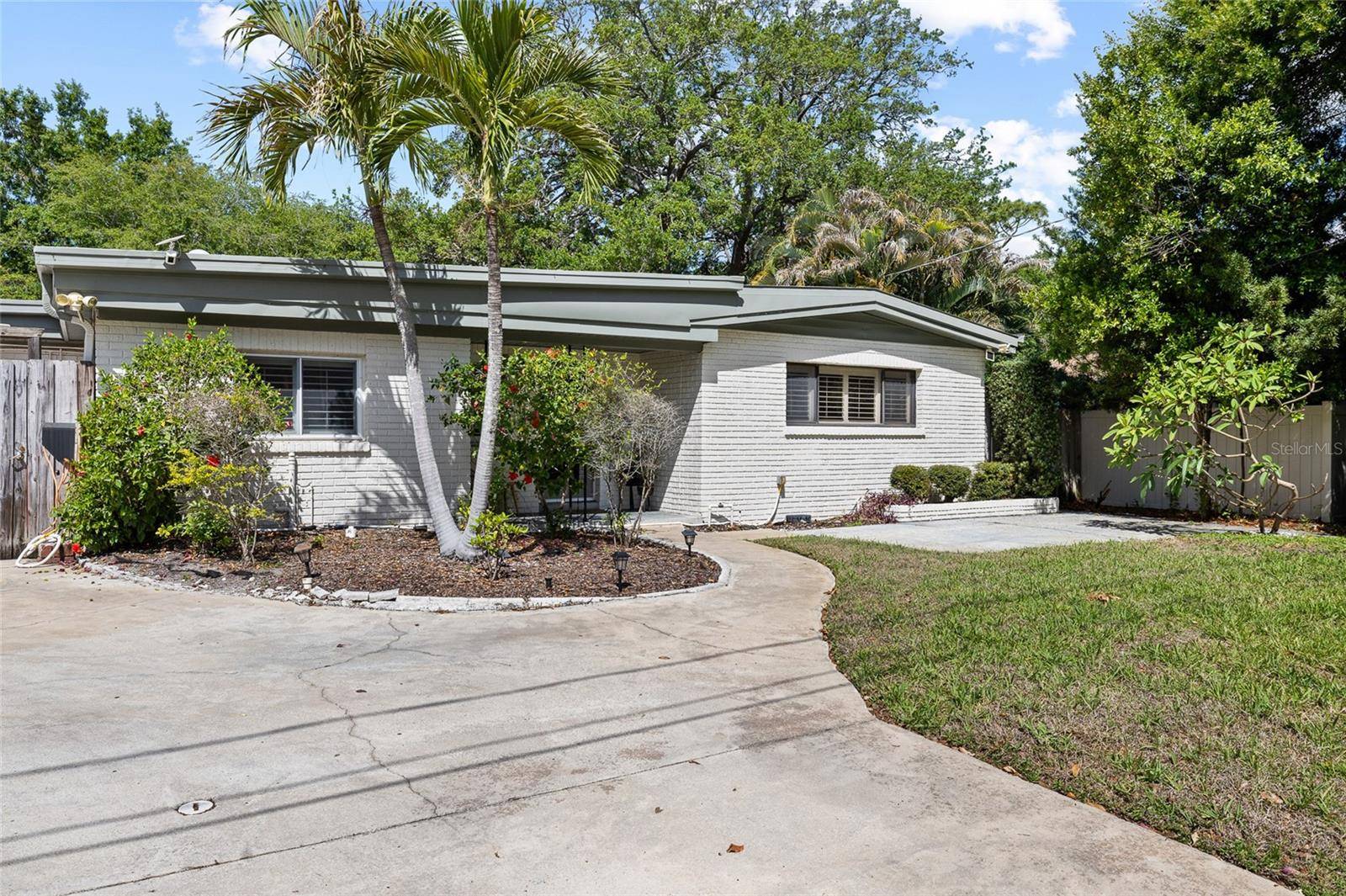 4303 S CAMERON AVE, Tampa, FL 33611