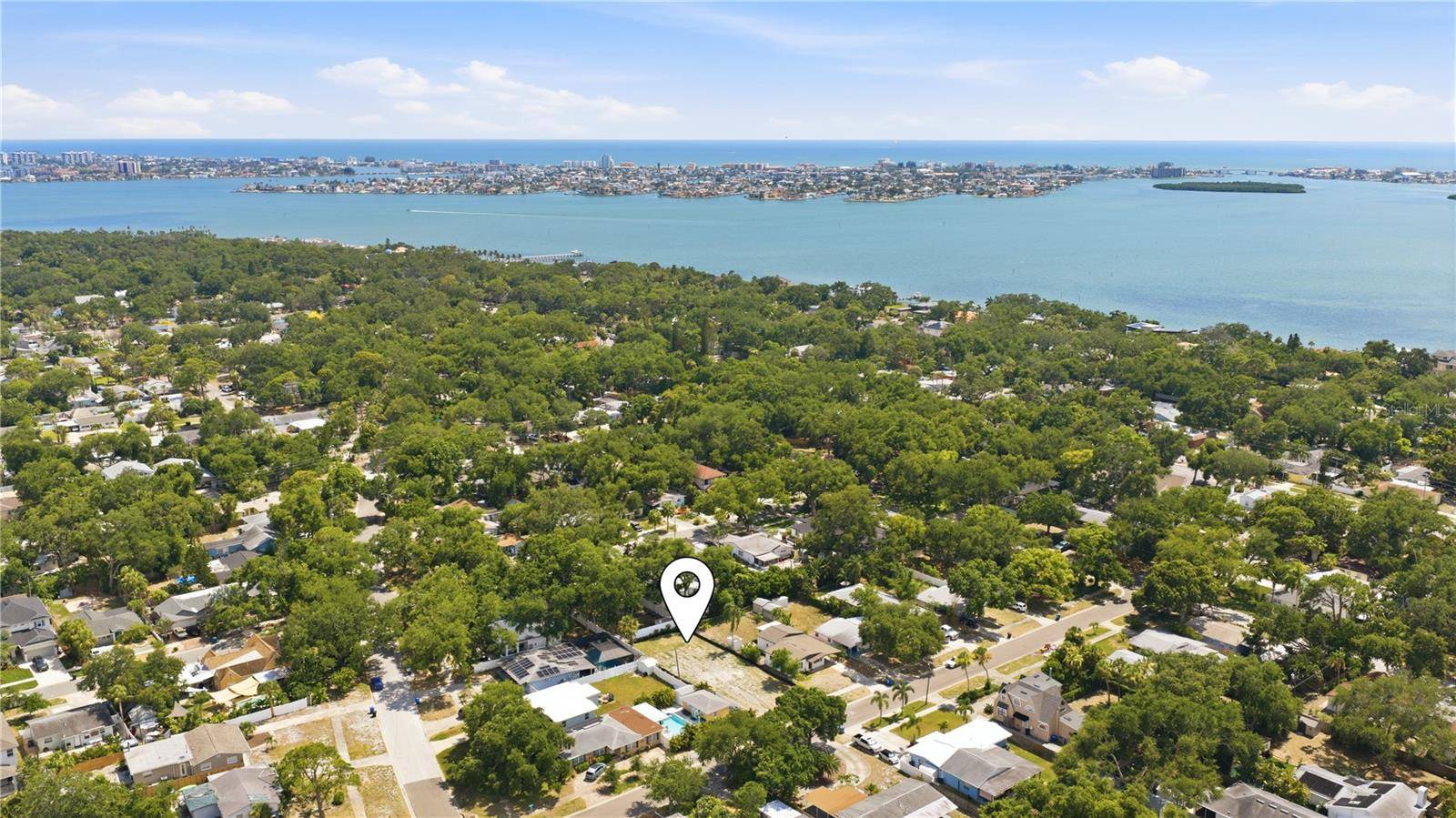 8056 28TH AVE N, St Petersburg, FL 33710