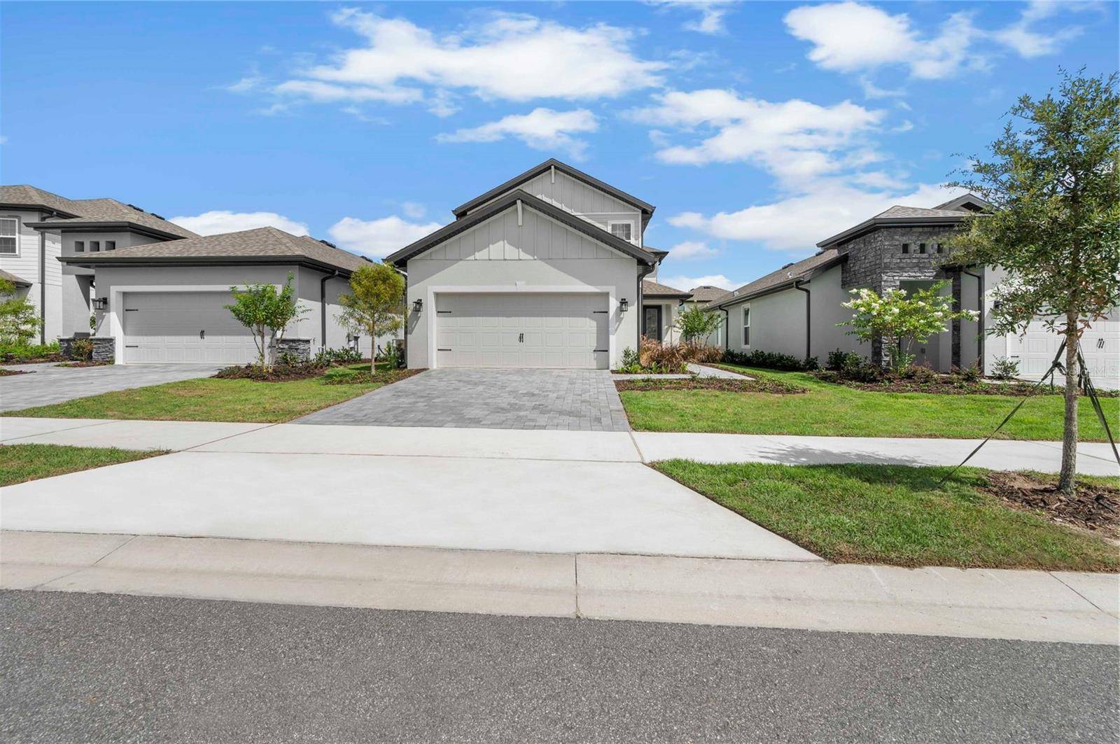 7665 SOMERSWORTH DR, Kissimmee, FL 34747