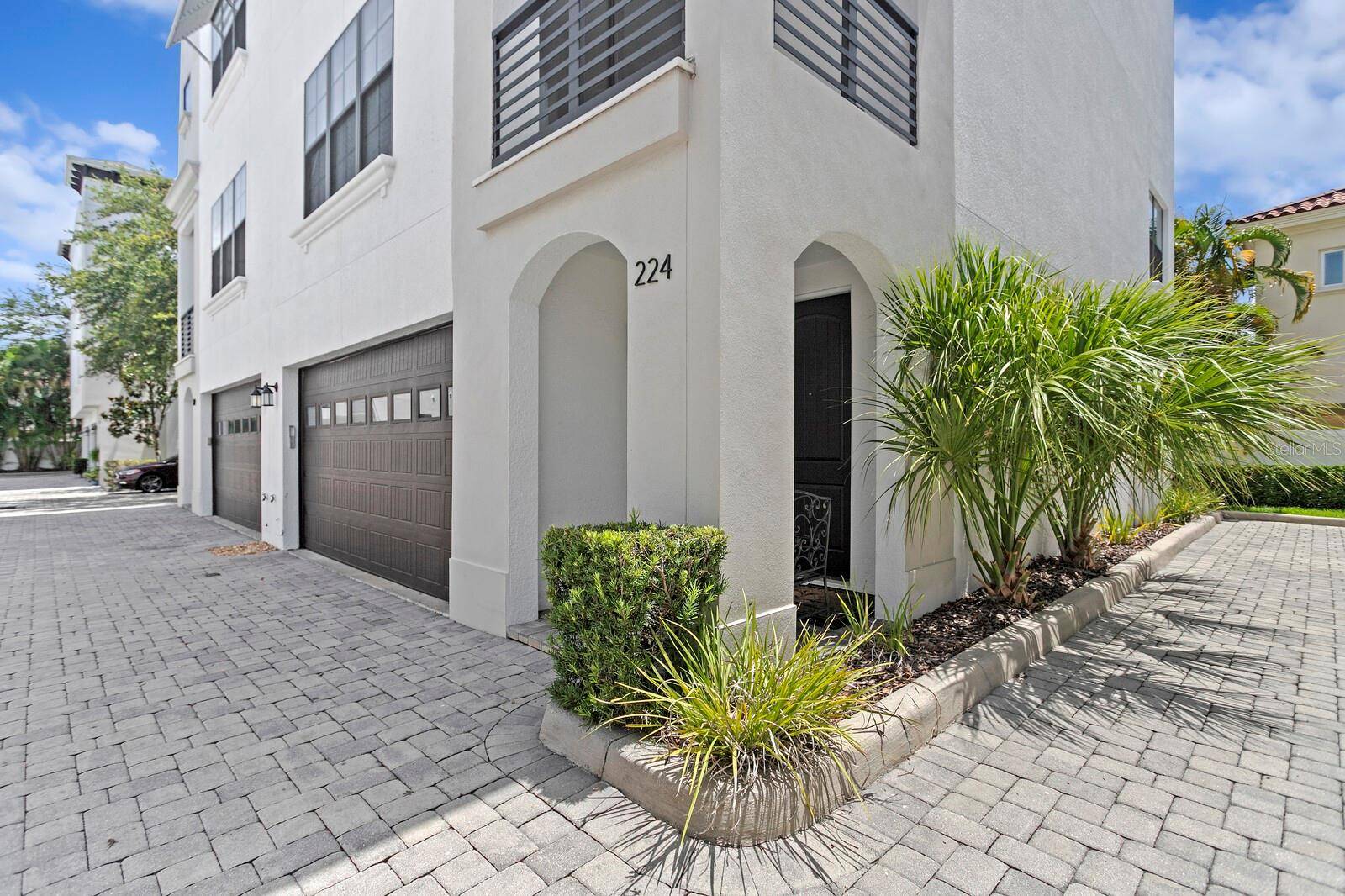 224 S AUDUBON AVE, Tampa, FL 33609