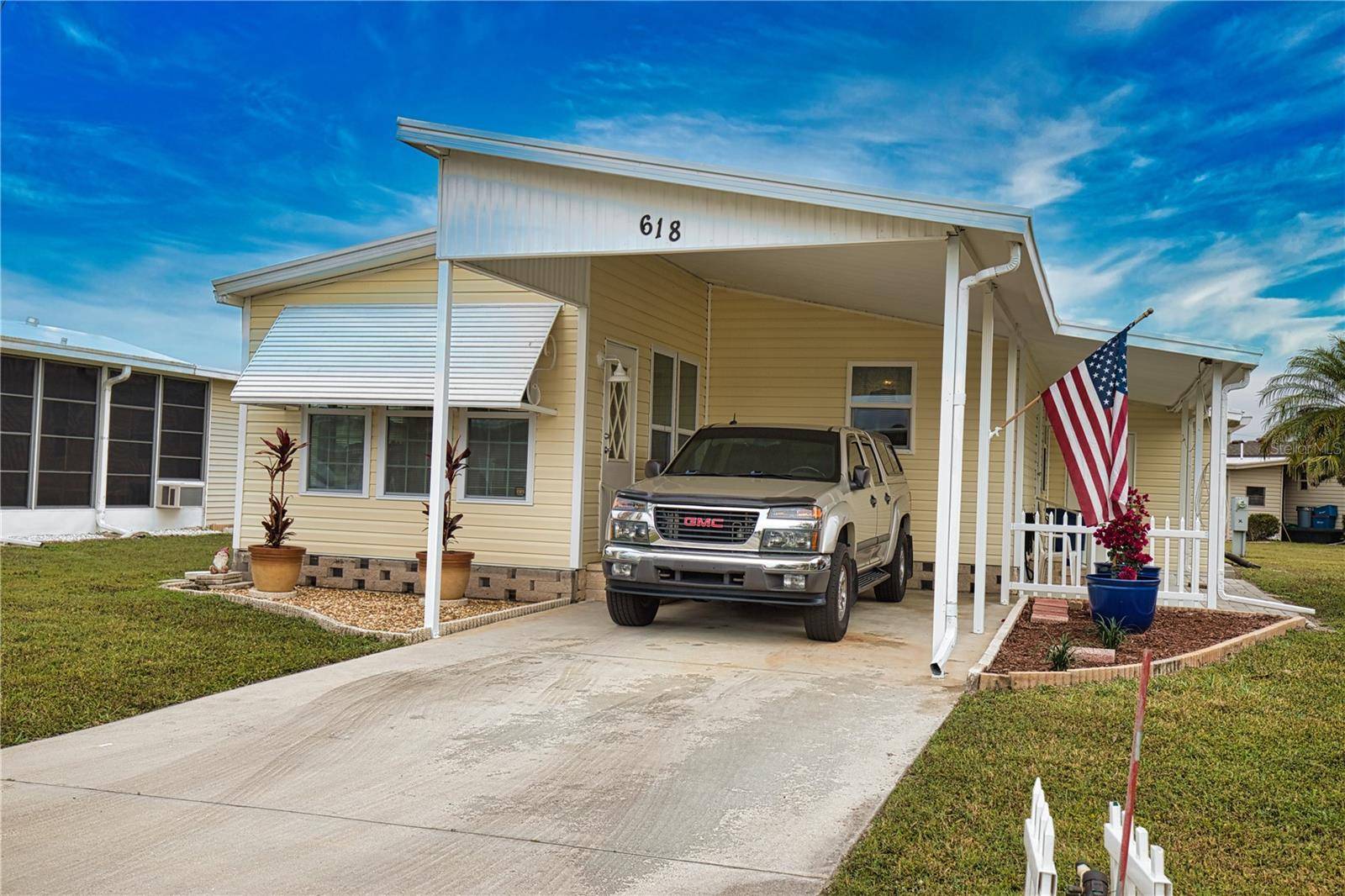 618 IGLESIA DR, North Port, FL 34287