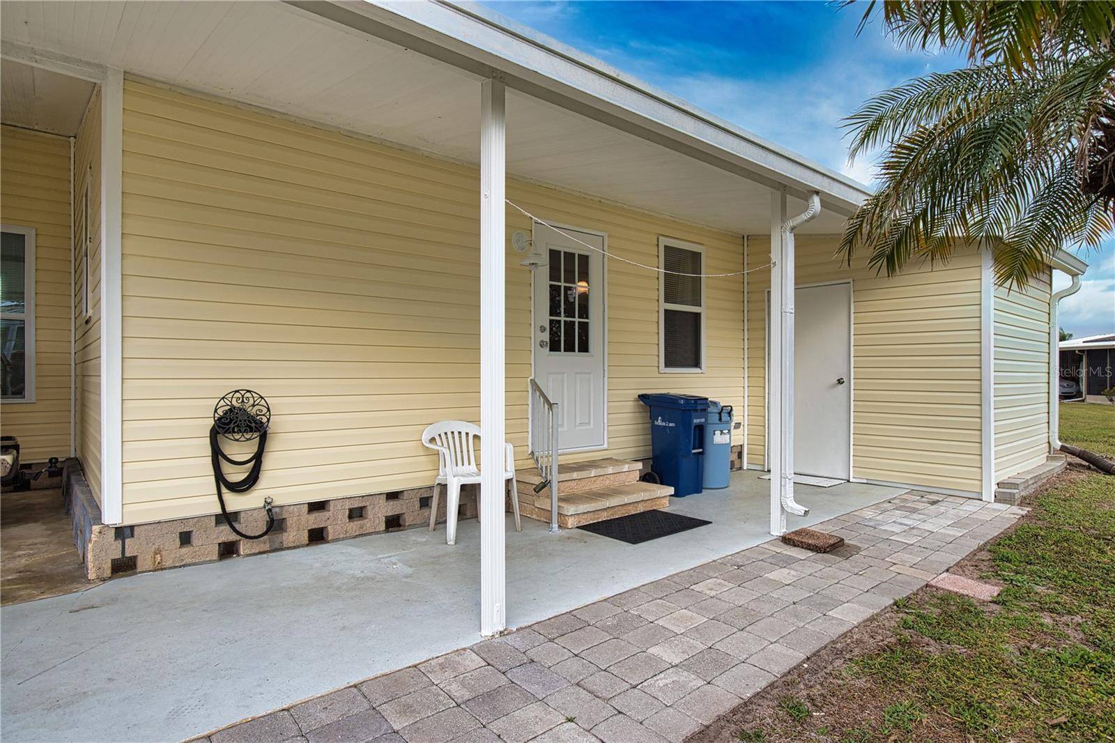618 IGLESIA DR, North Port, FL 34287